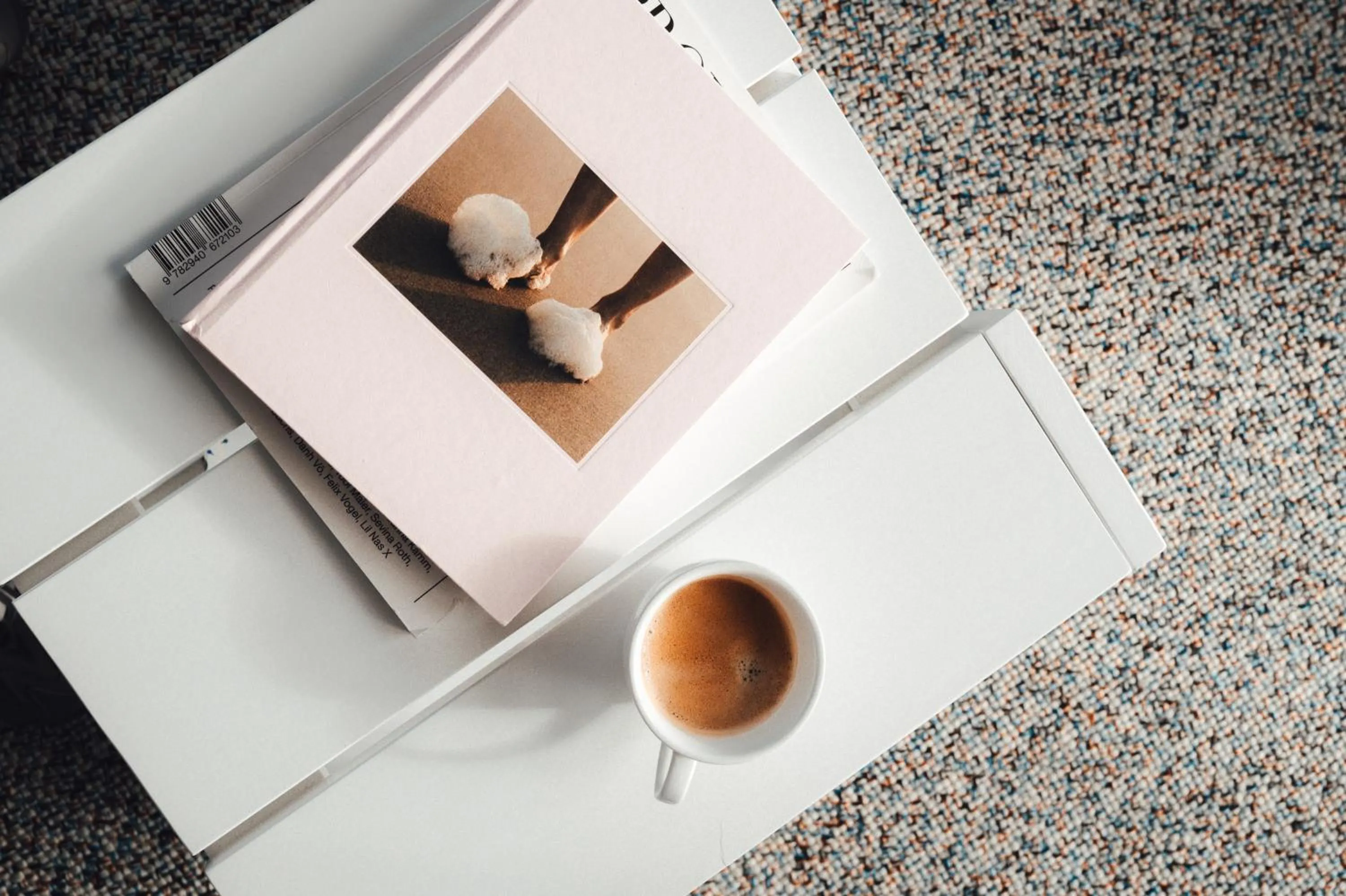 Living room in Beach Trail apartments by Daniel&Jacob's