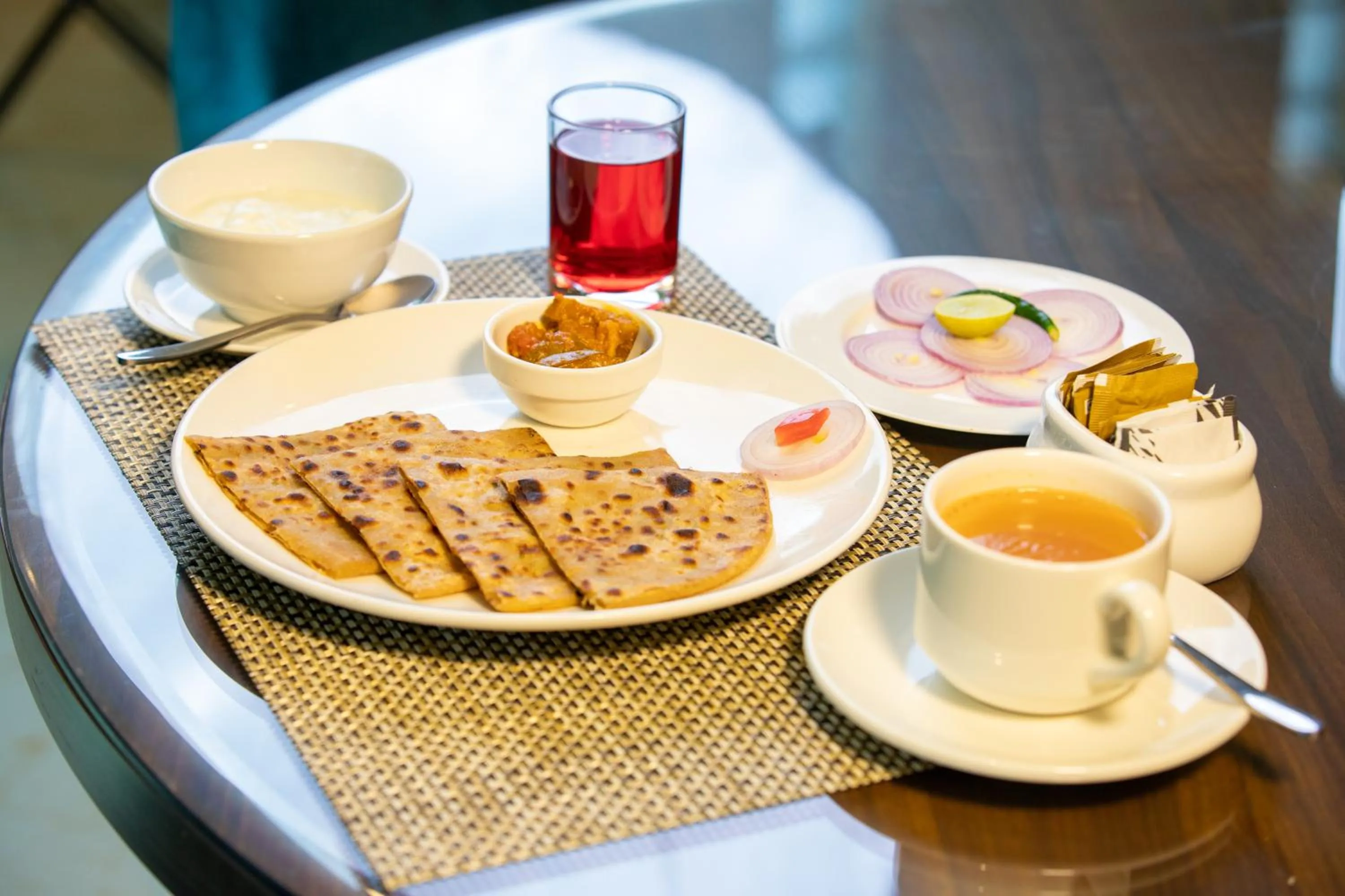 Food and drinks in Bhairahawa Garden Resort