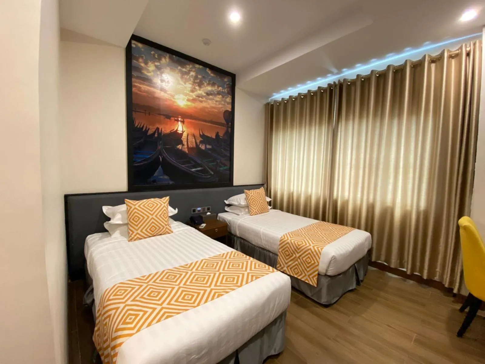 Bed in Holiday Pier Hotel