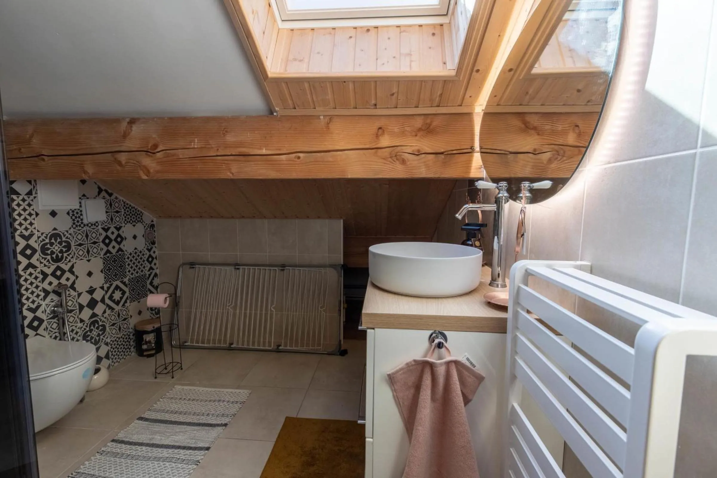 Chalet des Anges with outside hot tube !