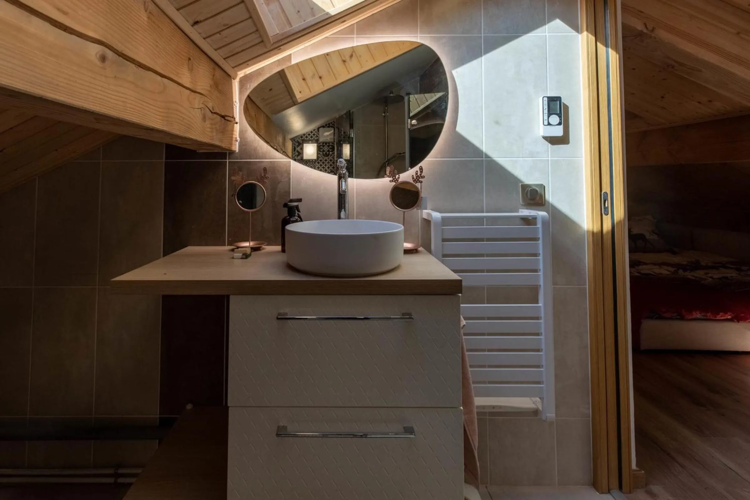 Chalet des Anges with outside hot tube !