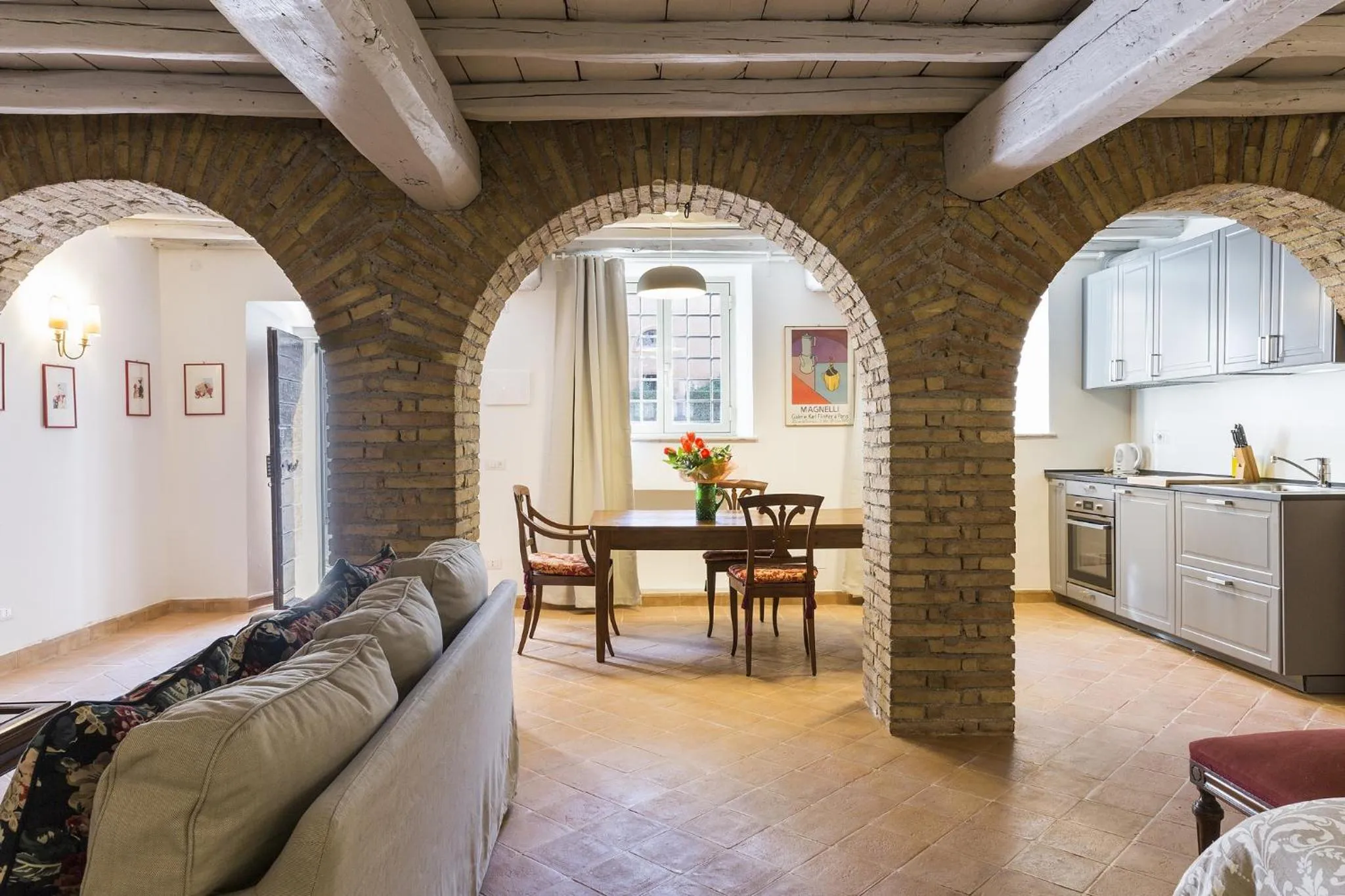 Photo of the whole room in Castello del Duca