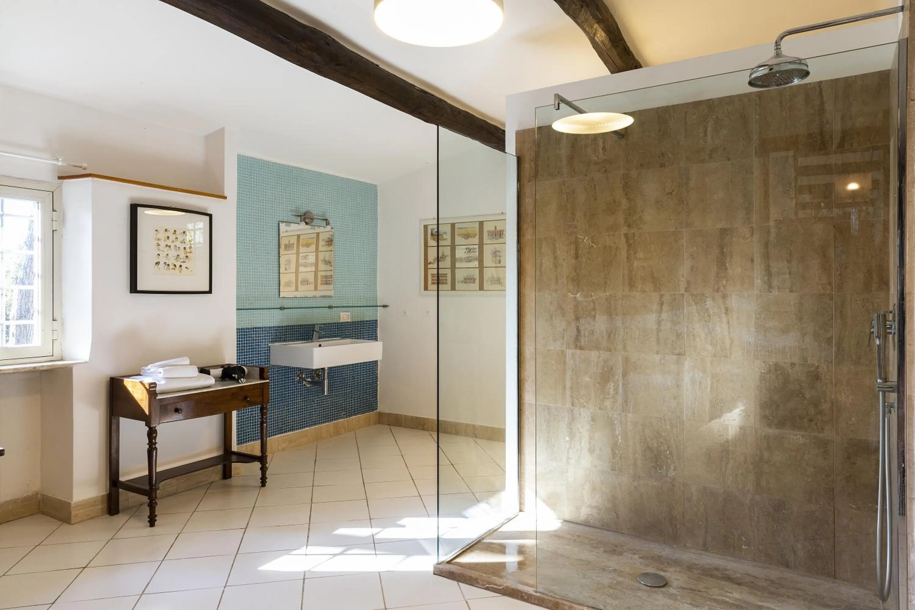 Bathroom in Castello del Duca