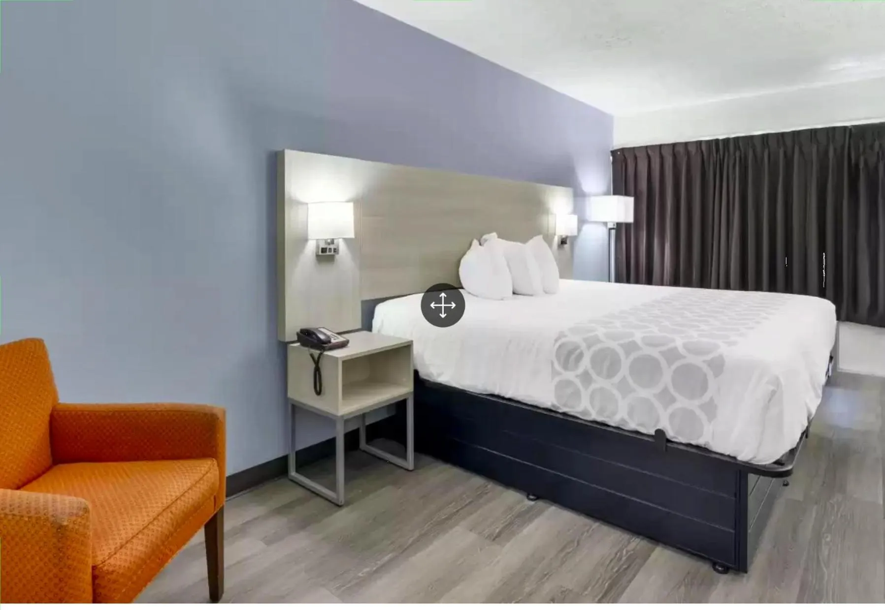 Bed in Suburban Studios Cookeville