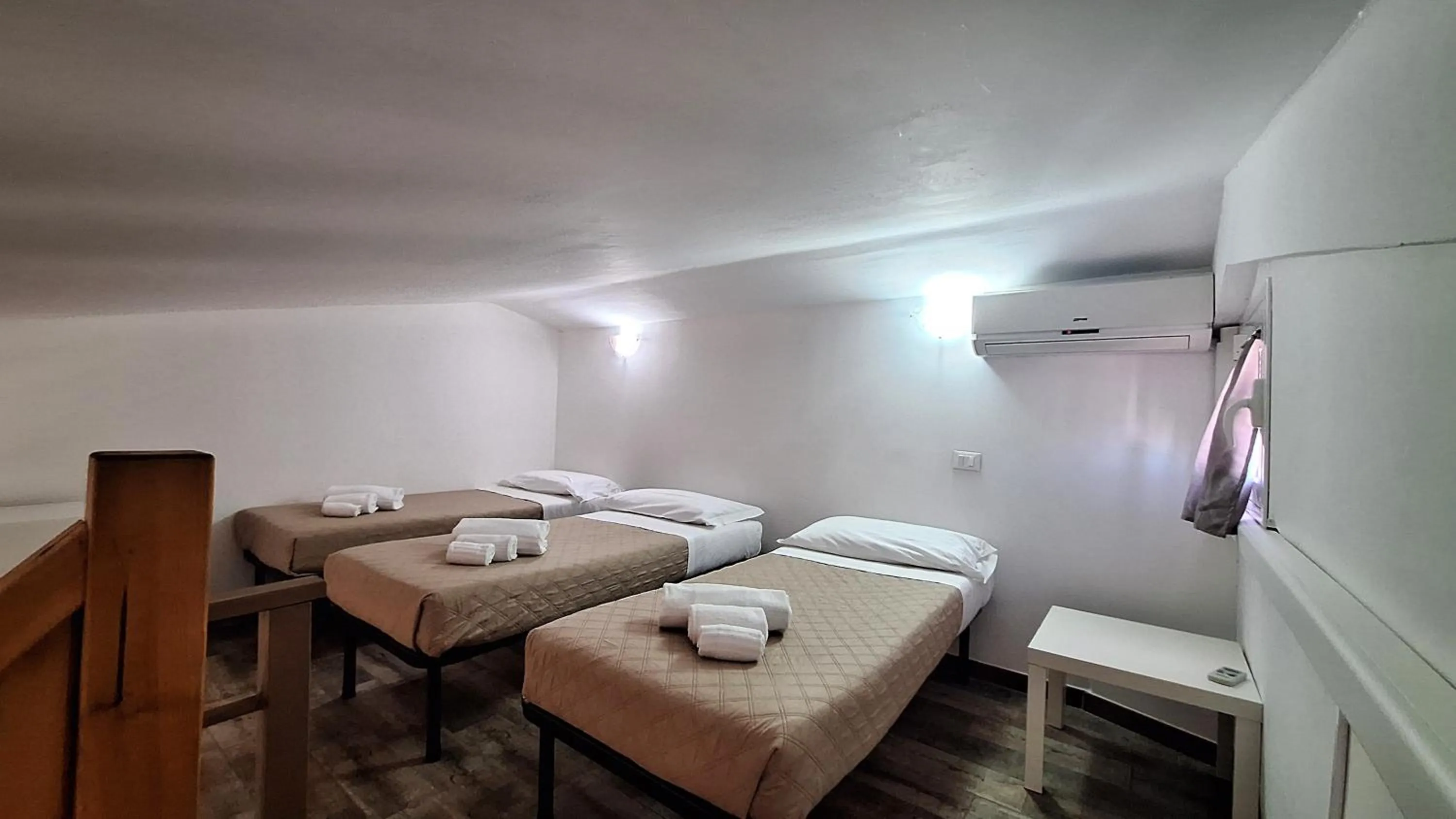 Photo of the whole room in B&B A Mare