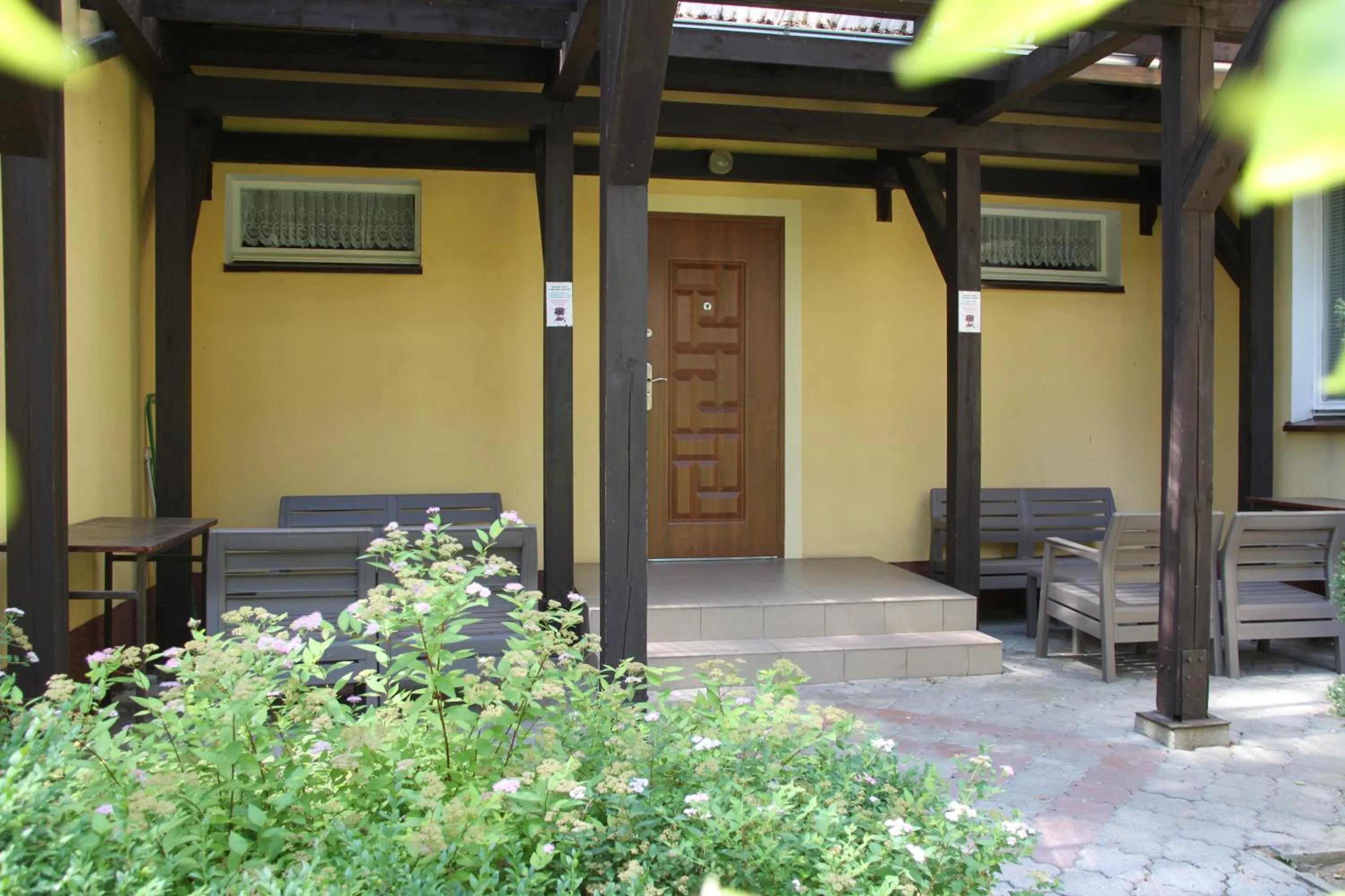 Property building in Hotel Zielony & OW Borowik & Pensjonat Manhattan - Centrum Rekreacji i Wypoczynku GASTROTUR