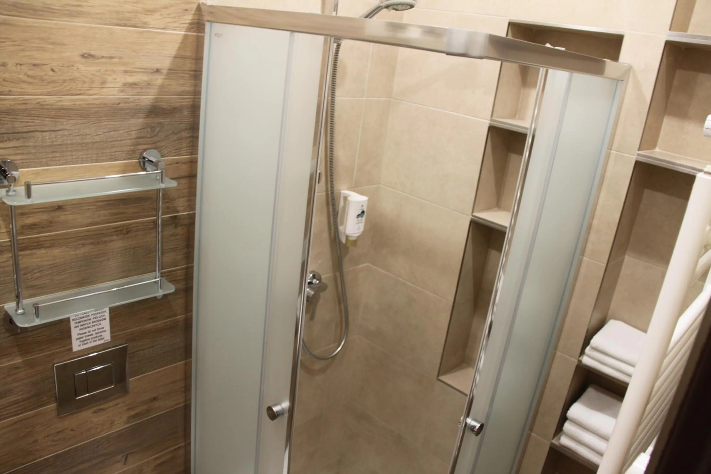 Hotel Zielony & OW Borowik & Pensjonat Manhattan - Centrum Rekreacji i Wypoczynku GASTROTUR