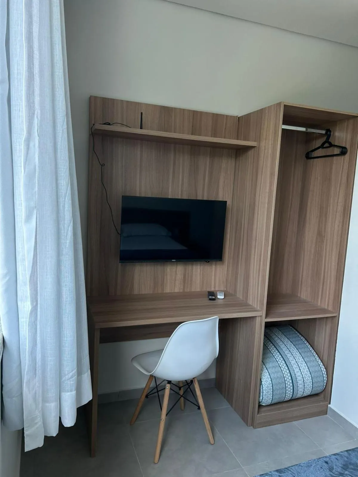 TV and multimedia in Hotel Penedo Inn