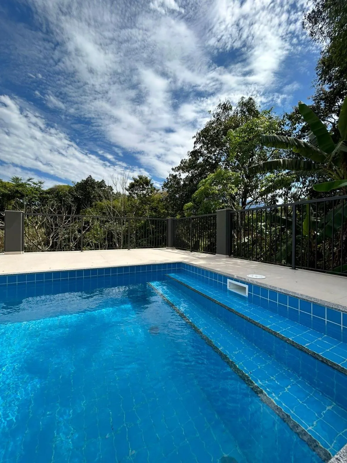 Day in Hotel Penedo Inn