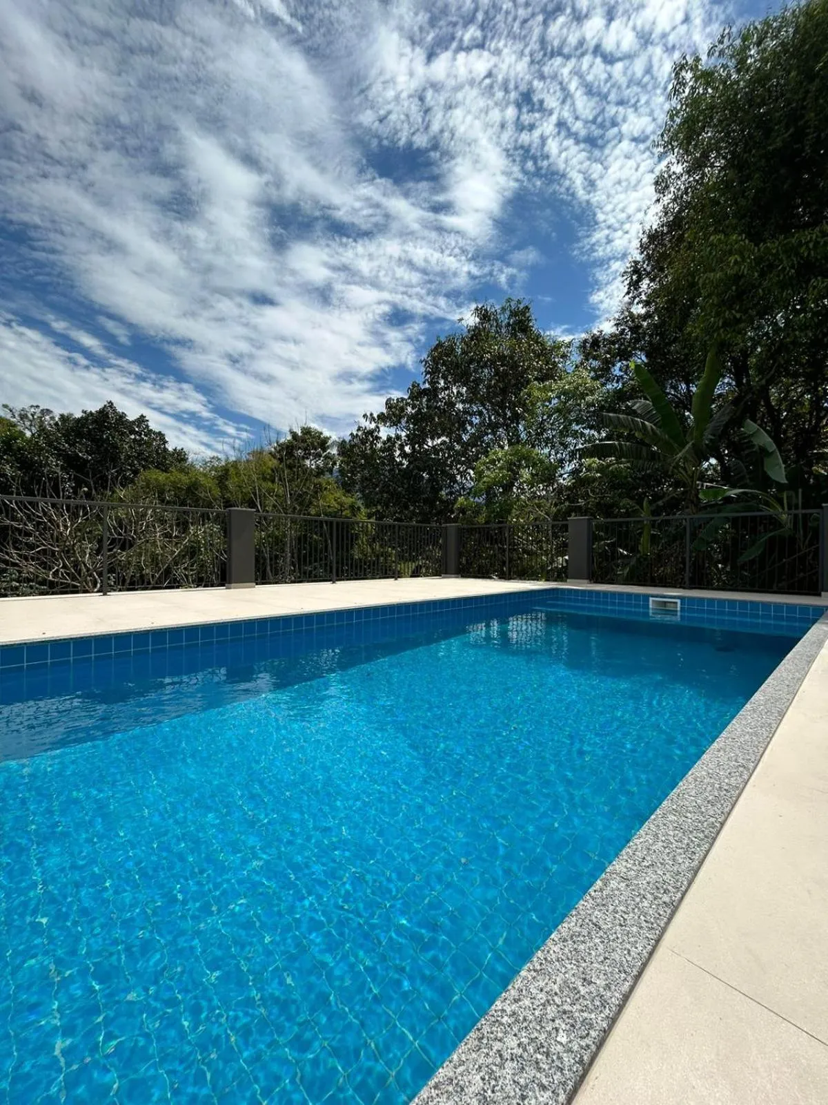 Day in Hotel Penedo Inn