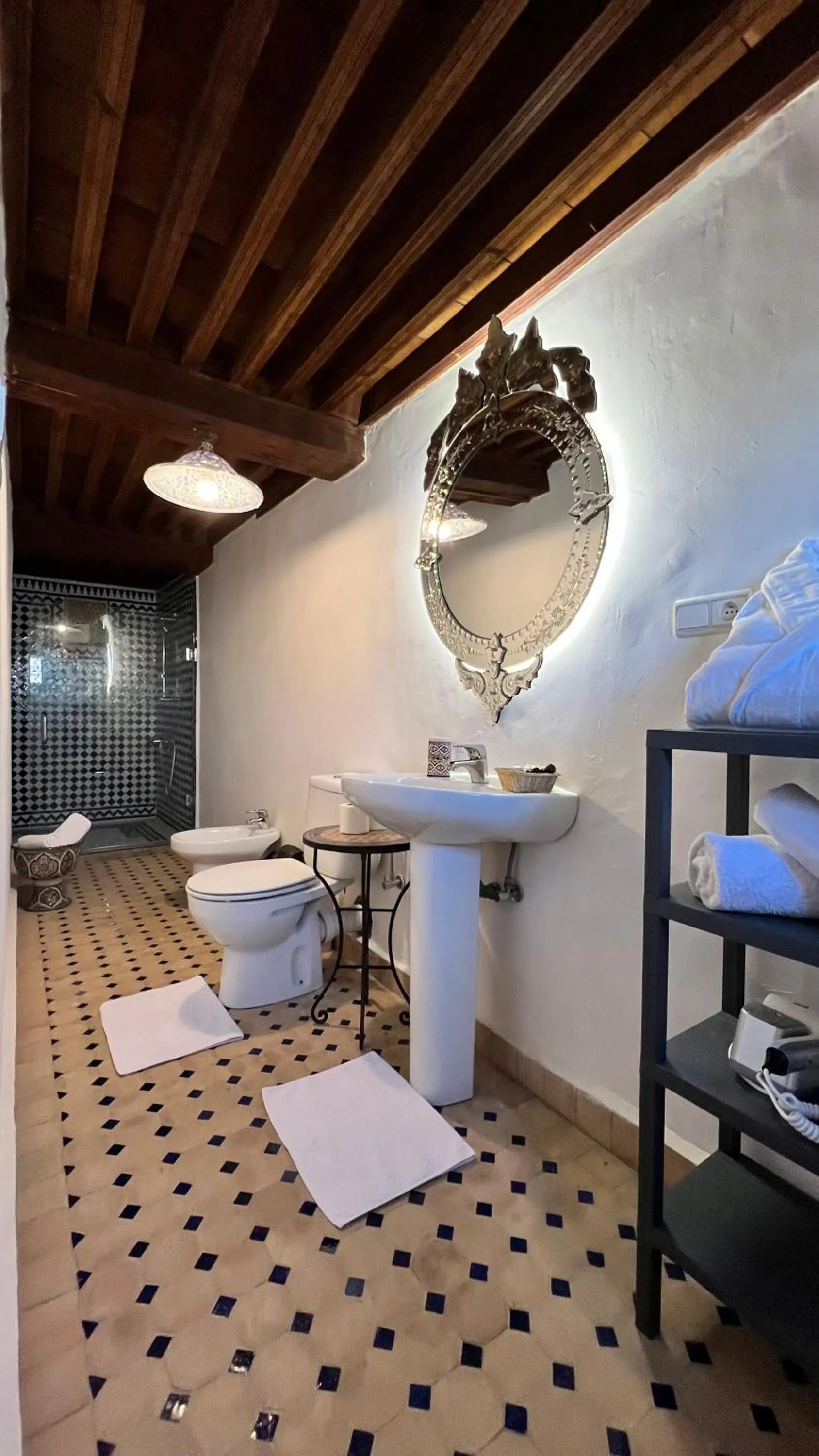 Bathroom in Riad Fes Palacete