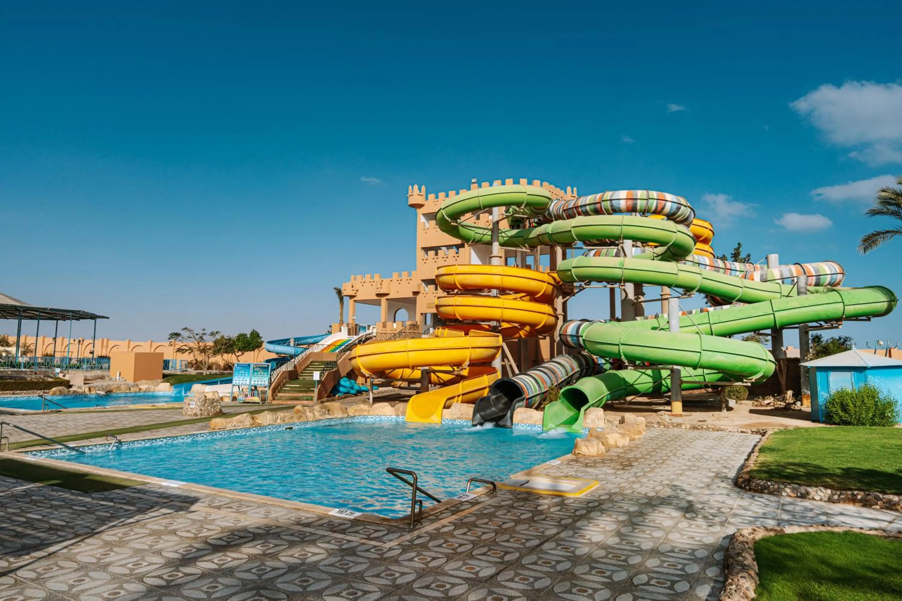 Aqua park in Sentido Akassia Beach