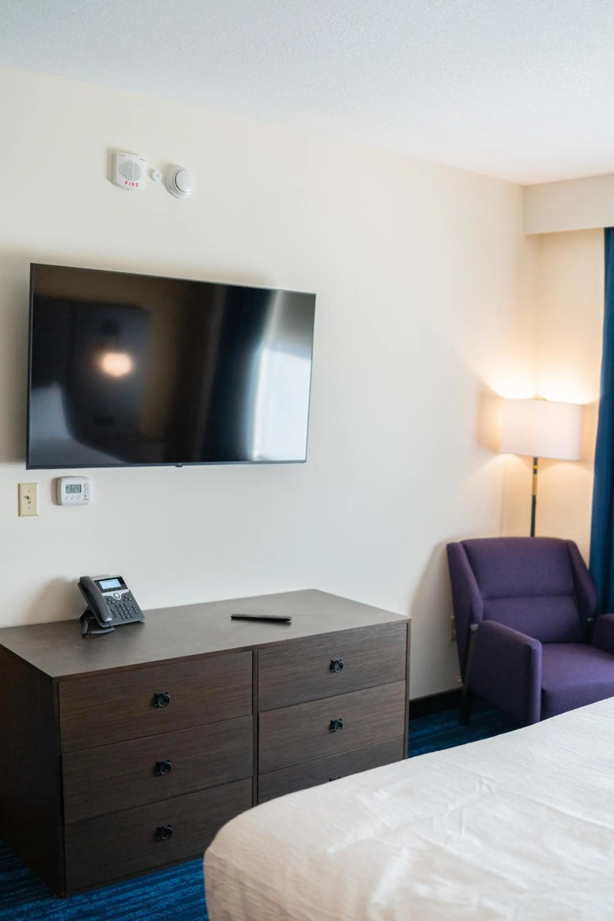 TV and multimedia, Bed in Walker's Bluff Casino Resort