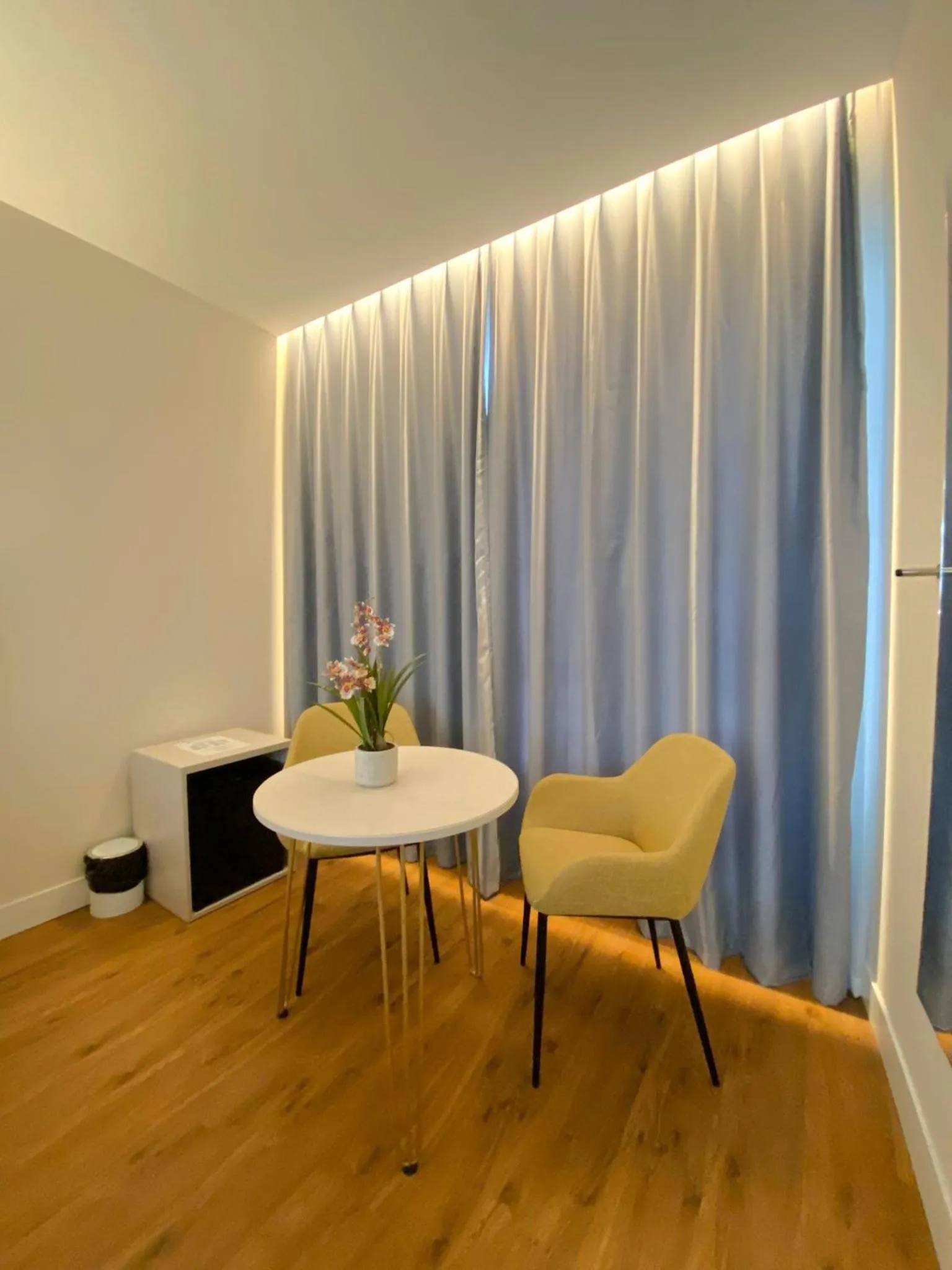 Seating area in Hotel Boutique La Brisa del Mar