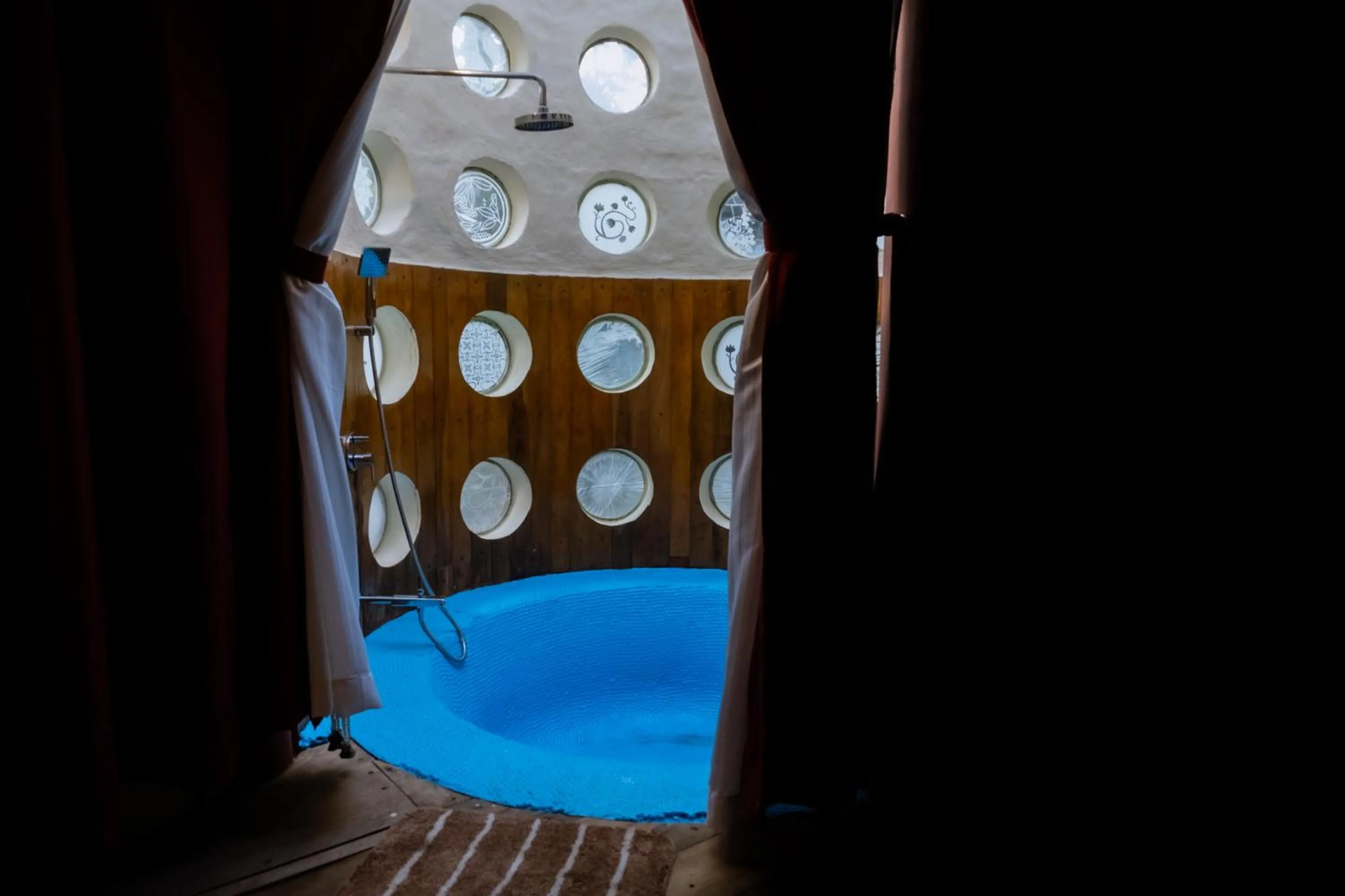 Eden Garden By Cliff Way