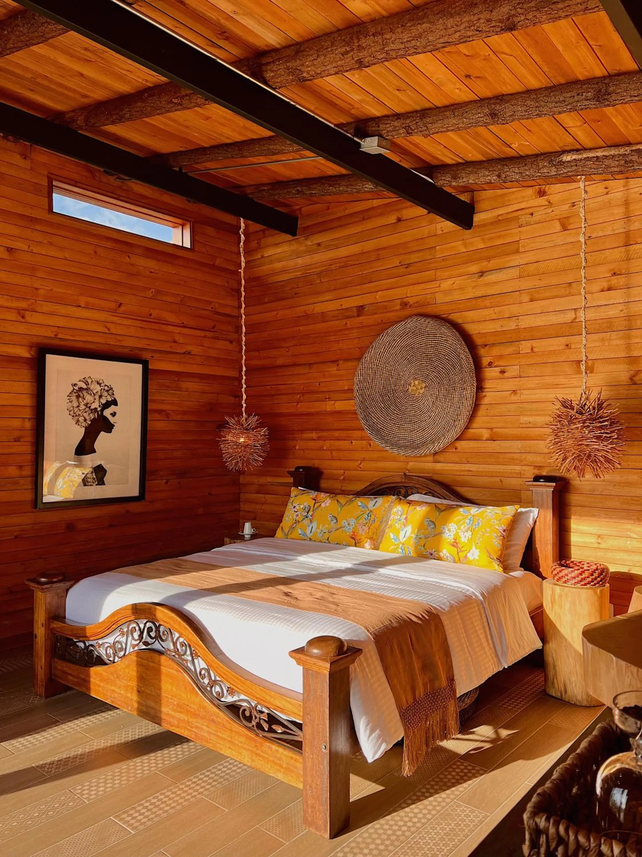 Bed in La Perla Finca Hotel