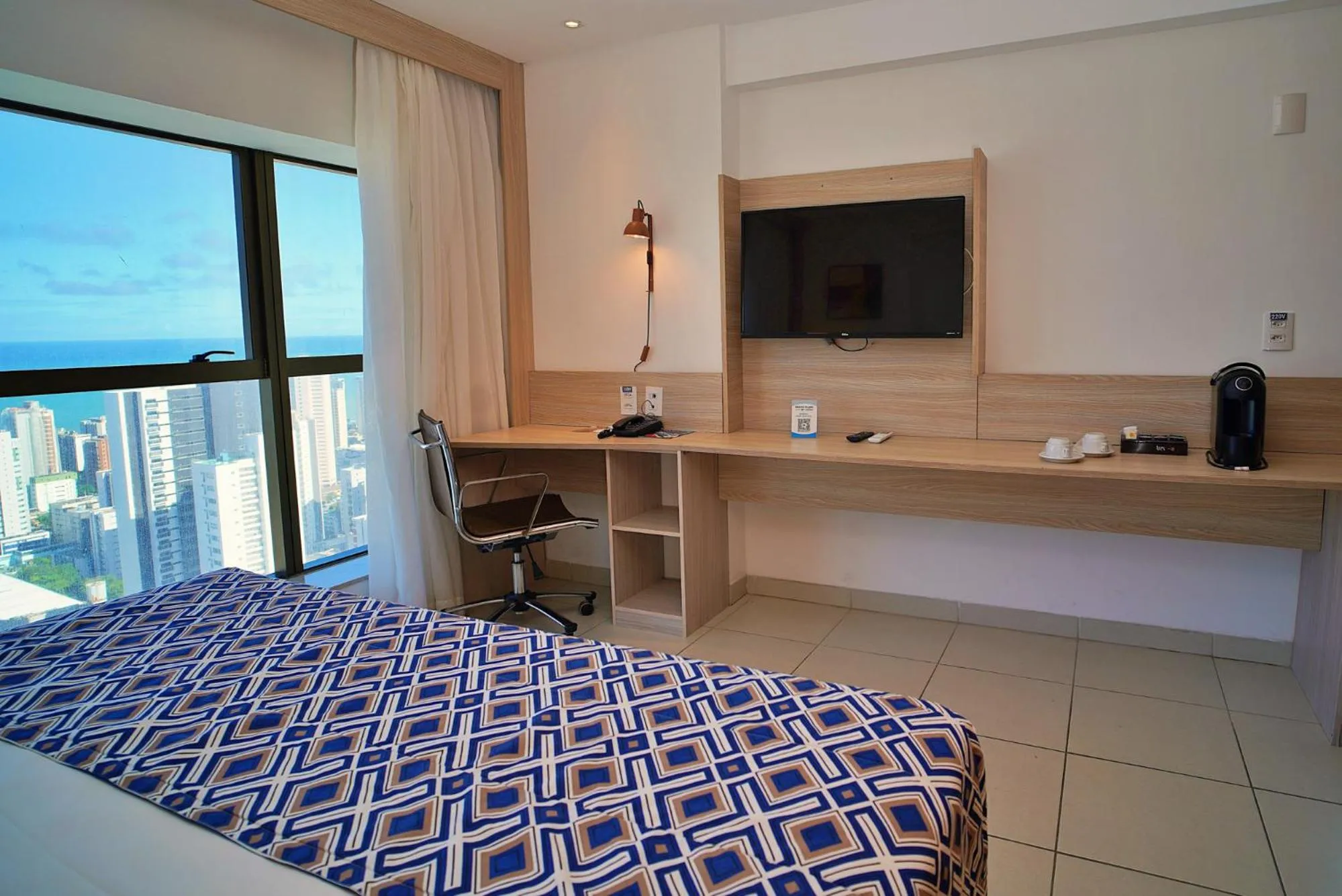 Bed in Beach Class Convention By MAI