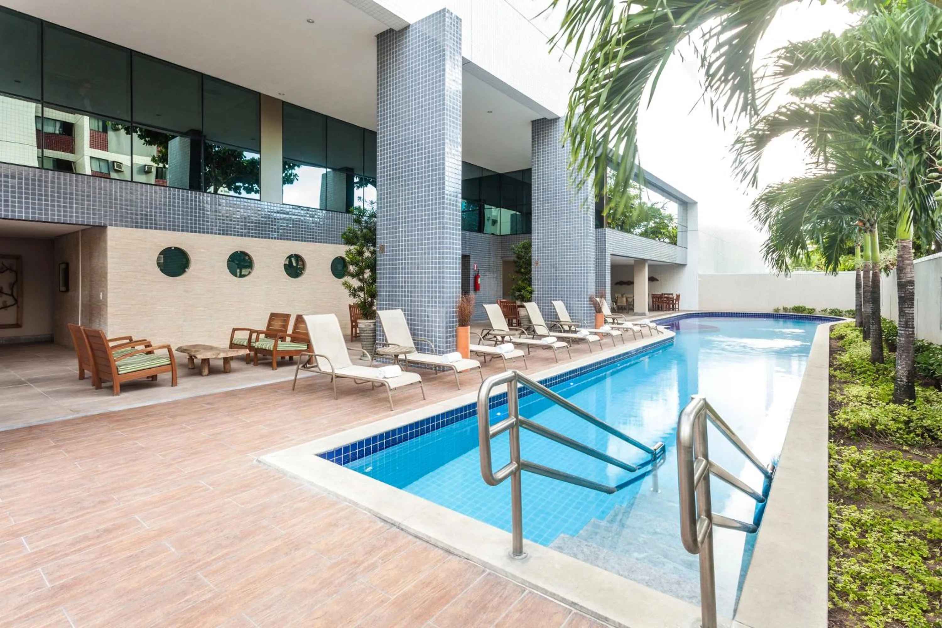 Swimming pool in Beach Class Convention By MAI