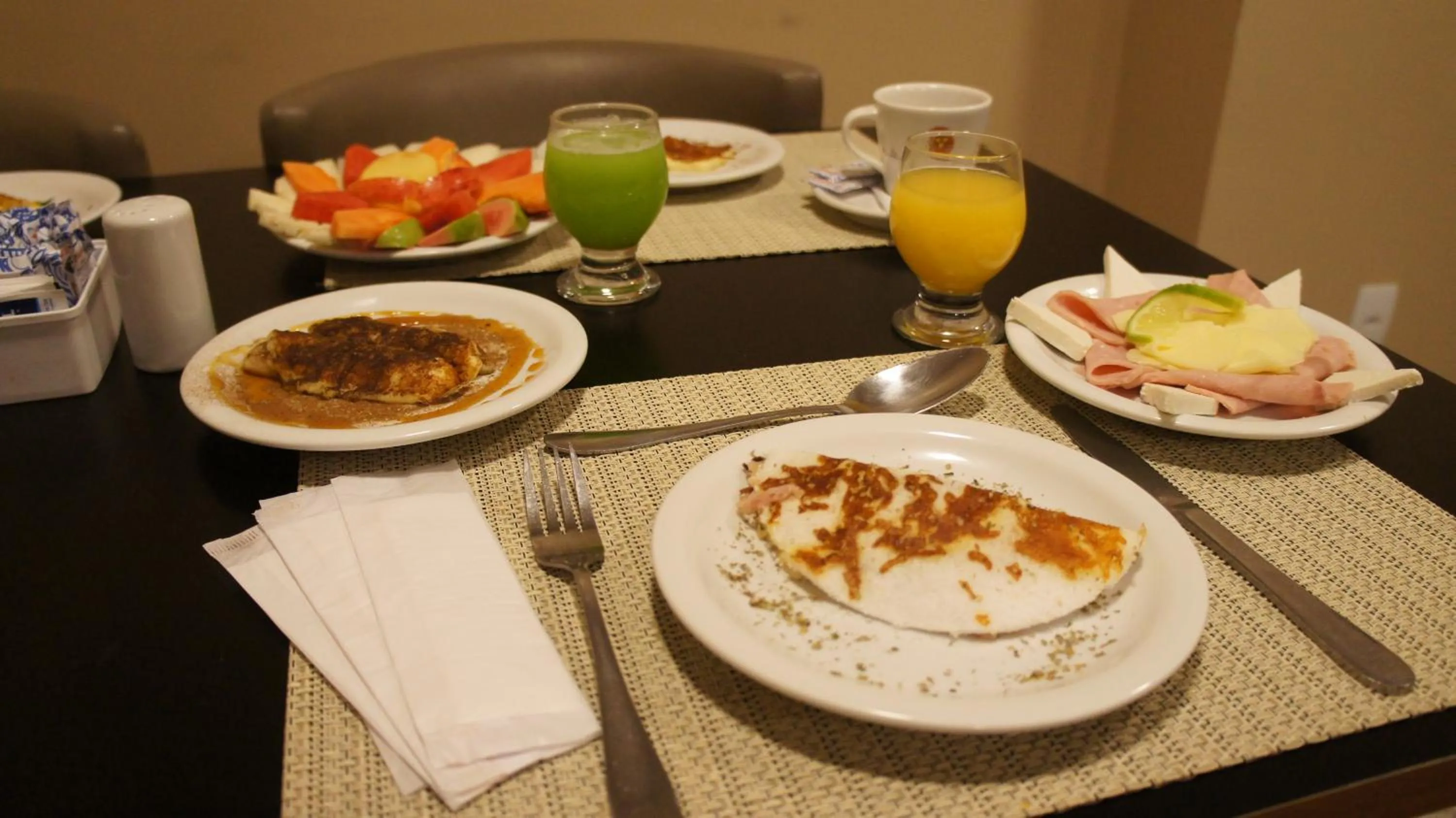 Breakfast in Beach Class Convention By MAI