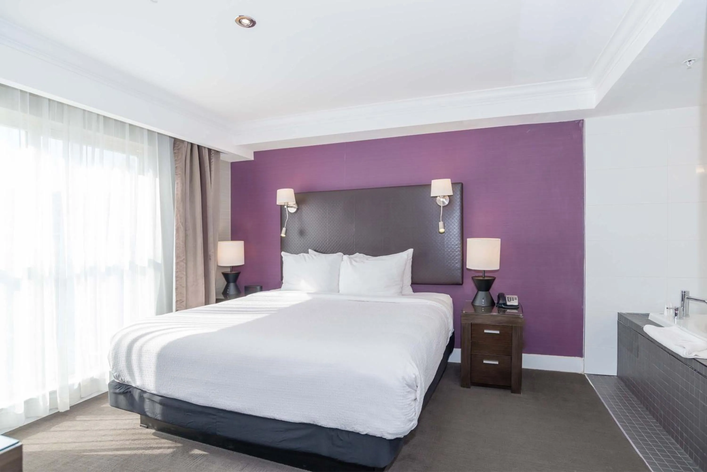 Photo of the whole room, Bed in Sandman Signature Kamloops Hotel