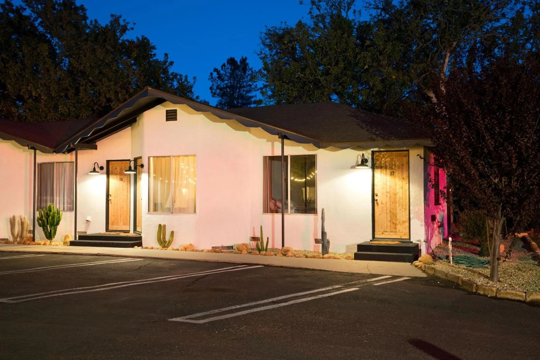 Property building in Alamo Motel