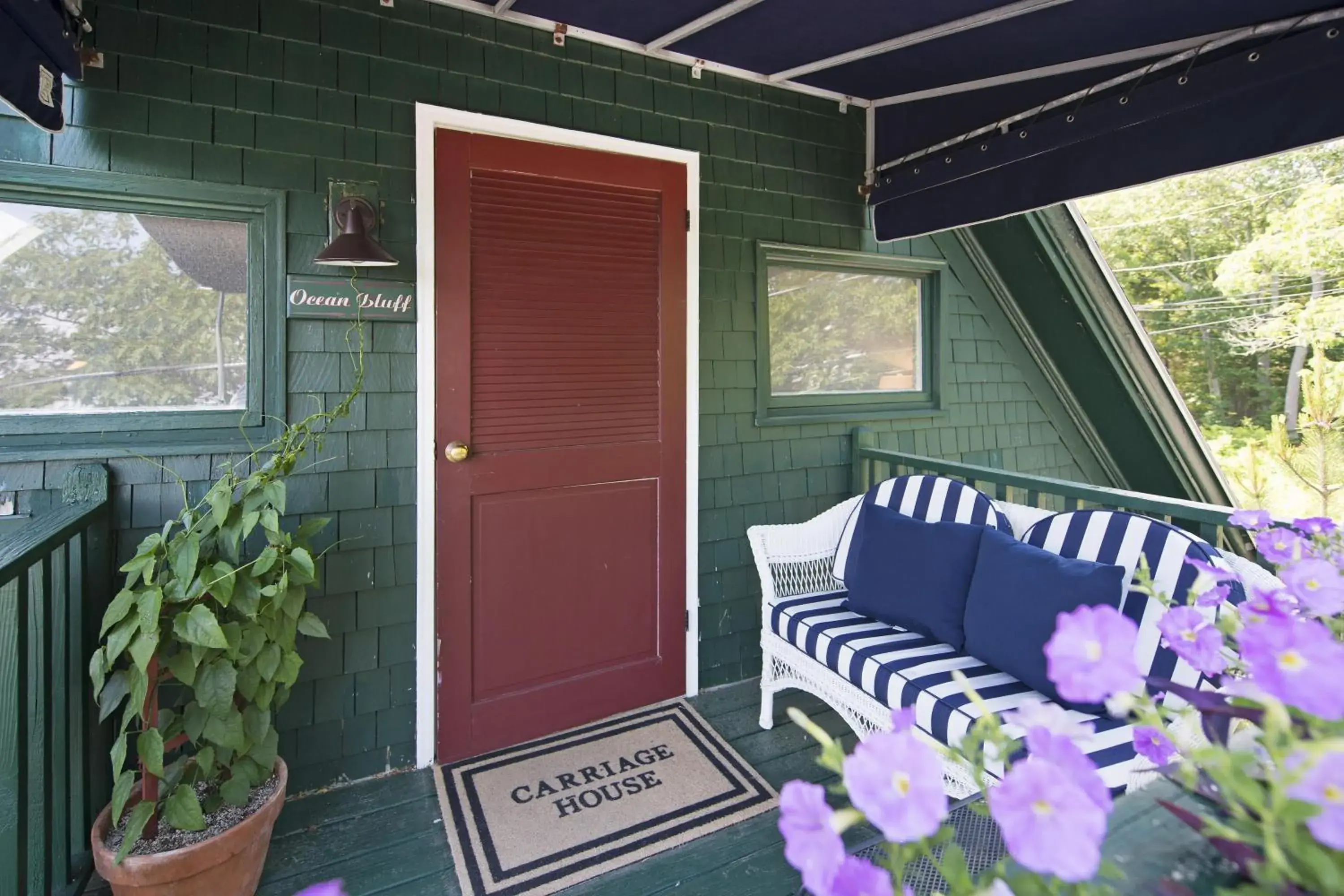 Ocean Bluff in Cape Arundel Inn and Resort Ocean Bluff in Cape Arundel Inn and Resort