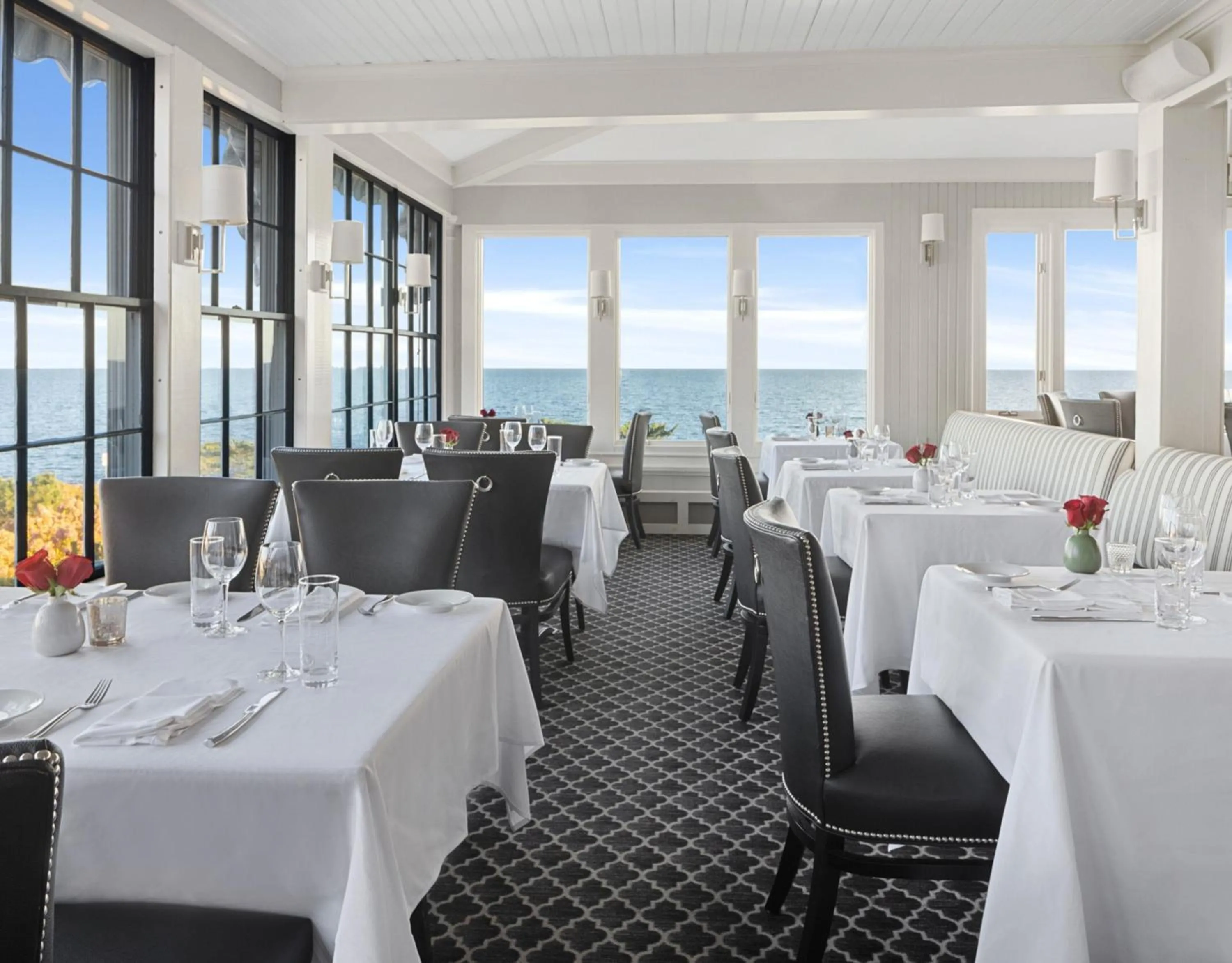 Restaurant/places to eat in Cape Arundel Inn and Resort