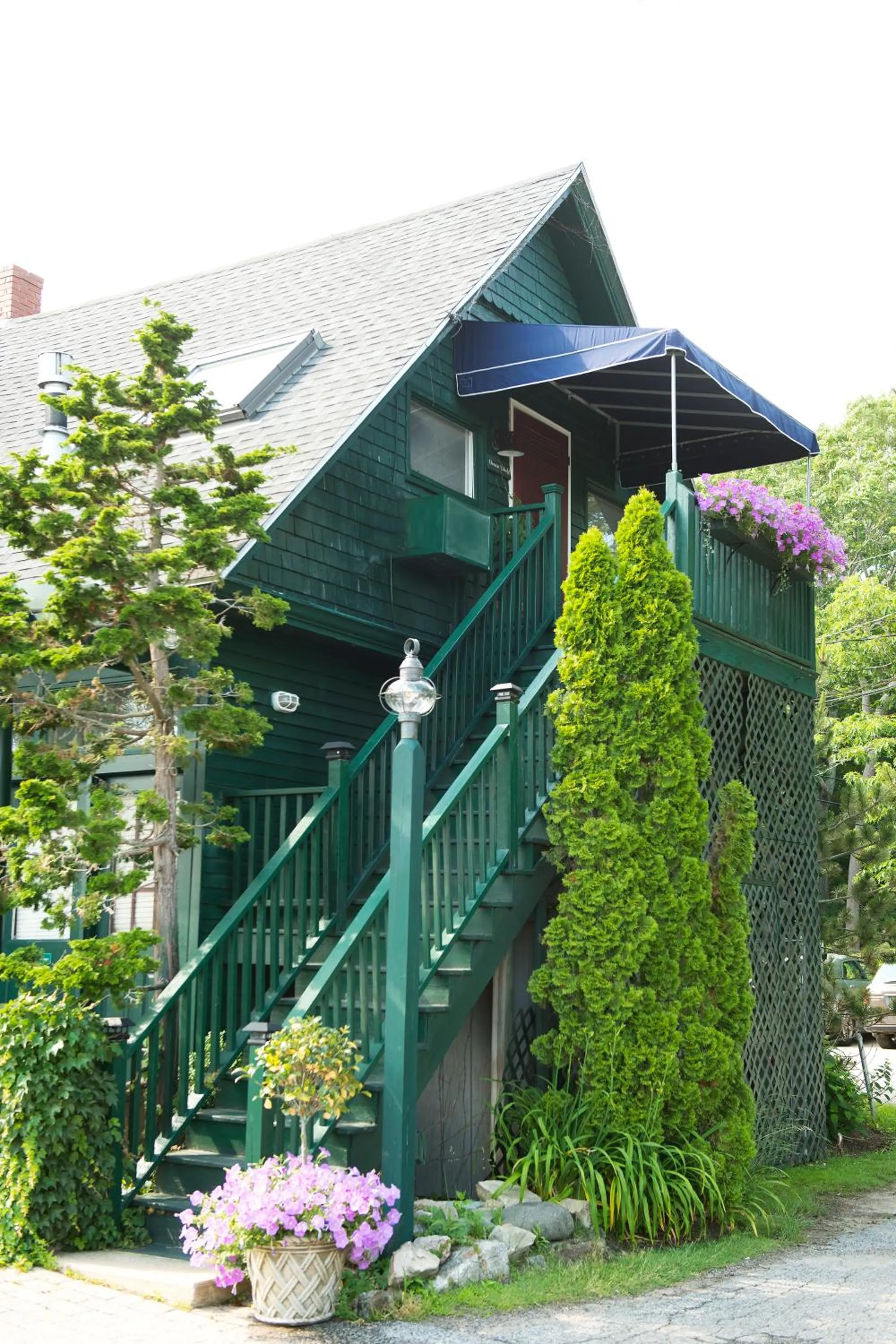 Facade/entrance in Cape Arundel Inn and Resort