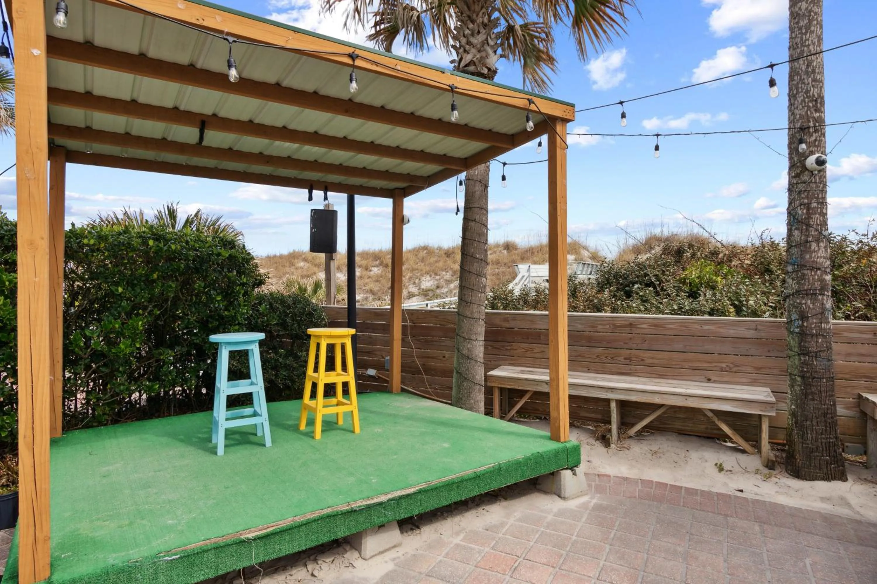 Patio in Seahorse Oceanfront Inn