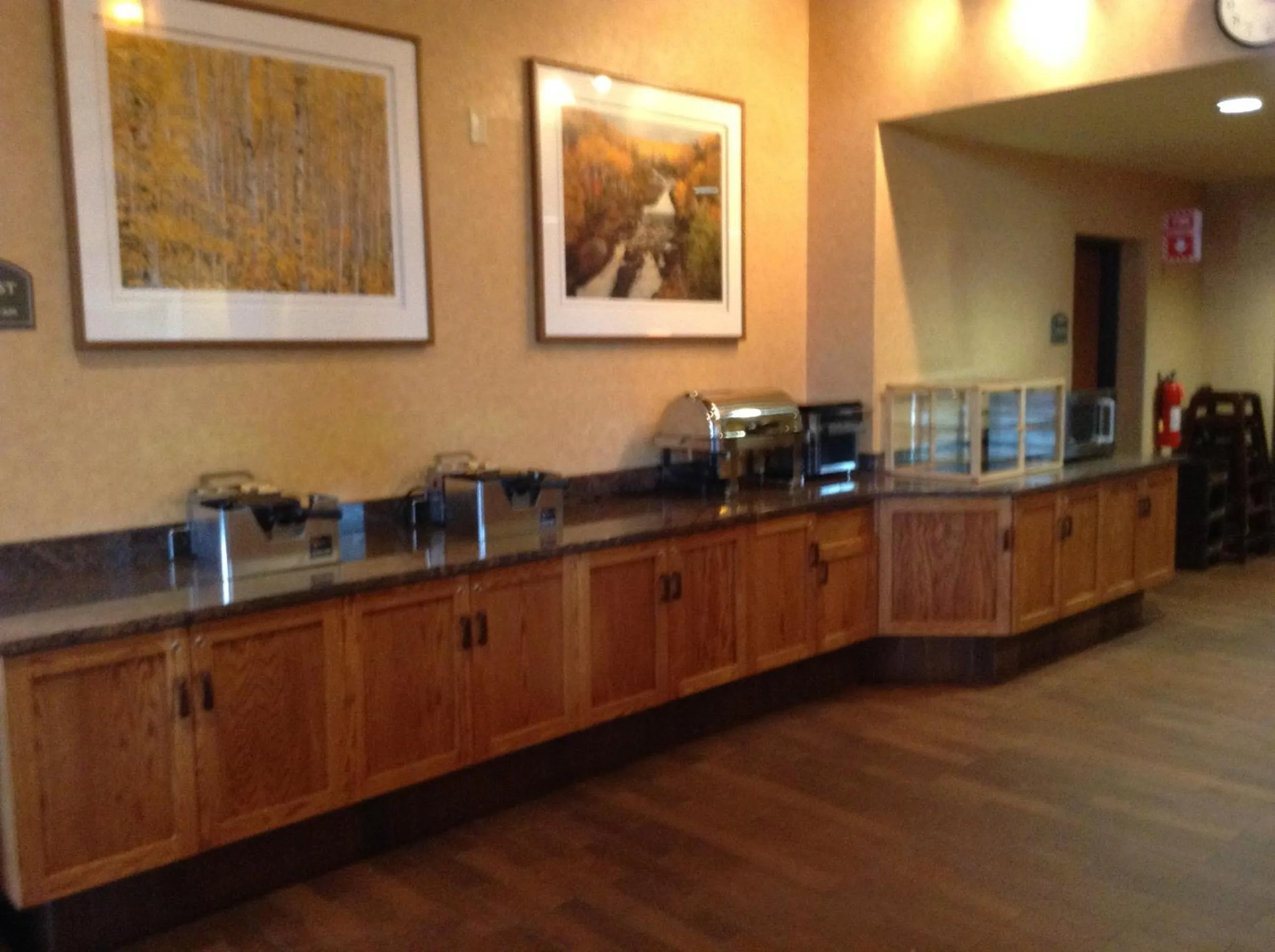 Restaurant/places to eat in Canal Park Lodge