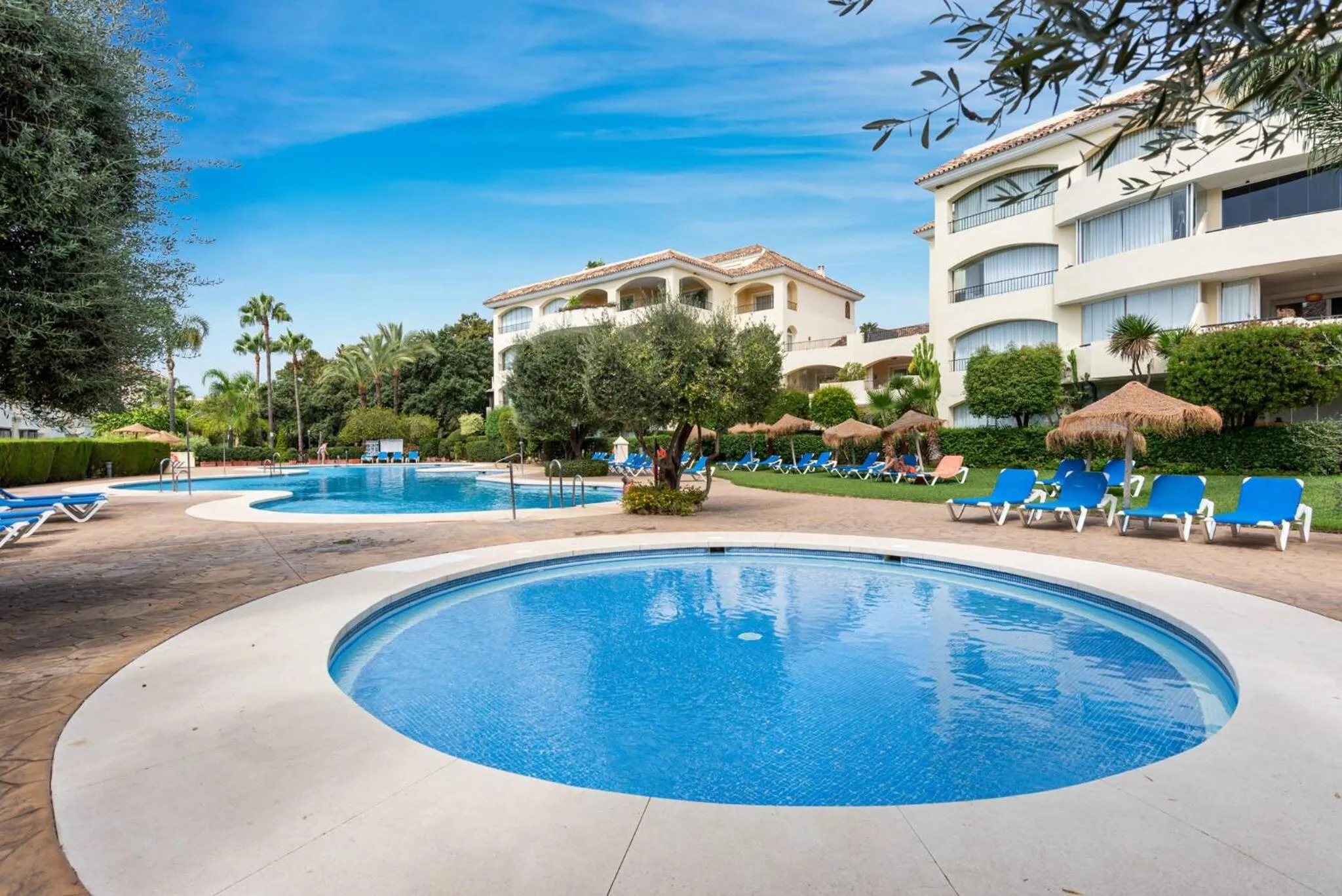 Swimming pool in Awesome 3 Br Apart. w/ 4 Terraces, Pool & Parking