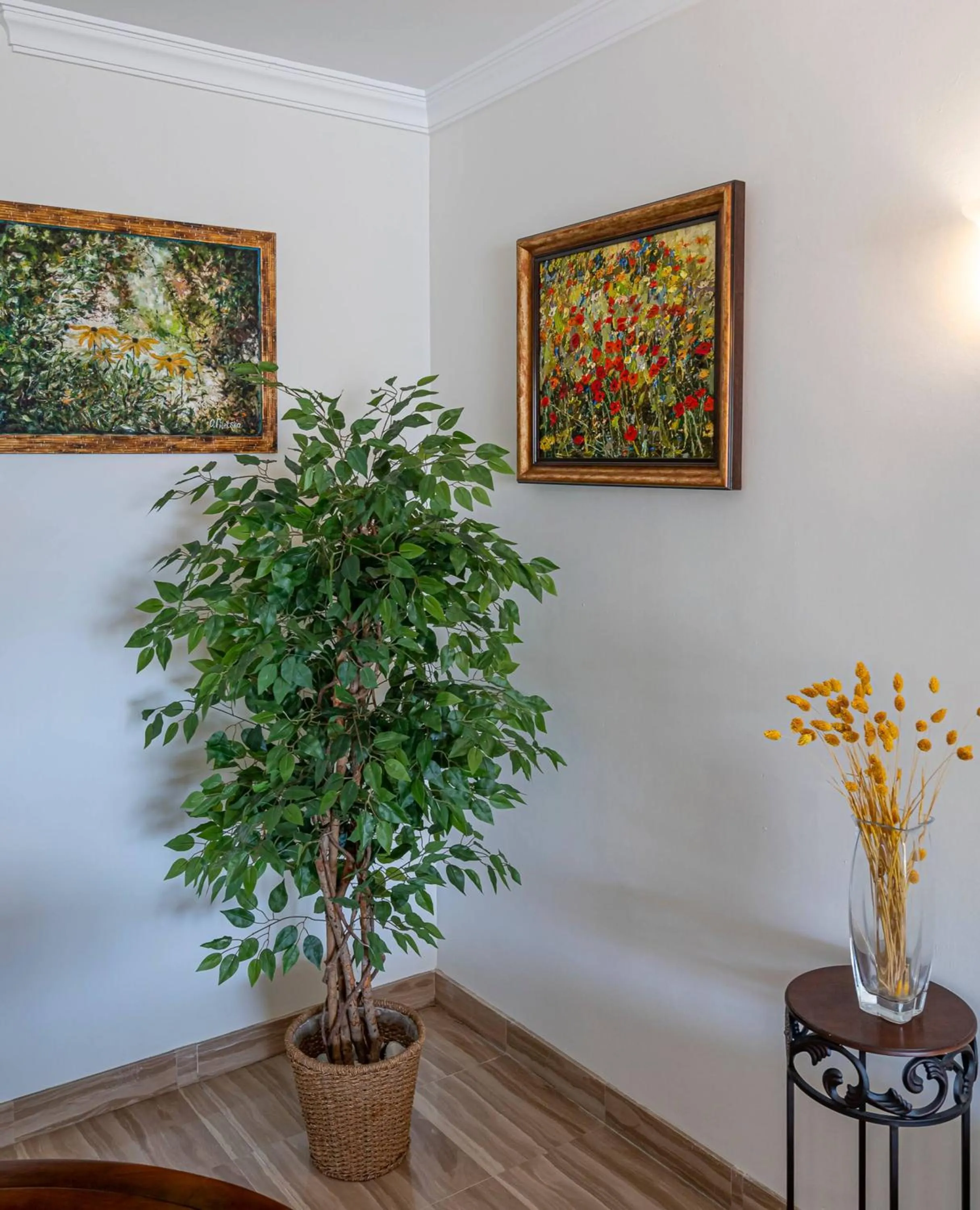 Other in Awesome 3 Br Apart. w/ 4 Terraces, Pool & Parking
