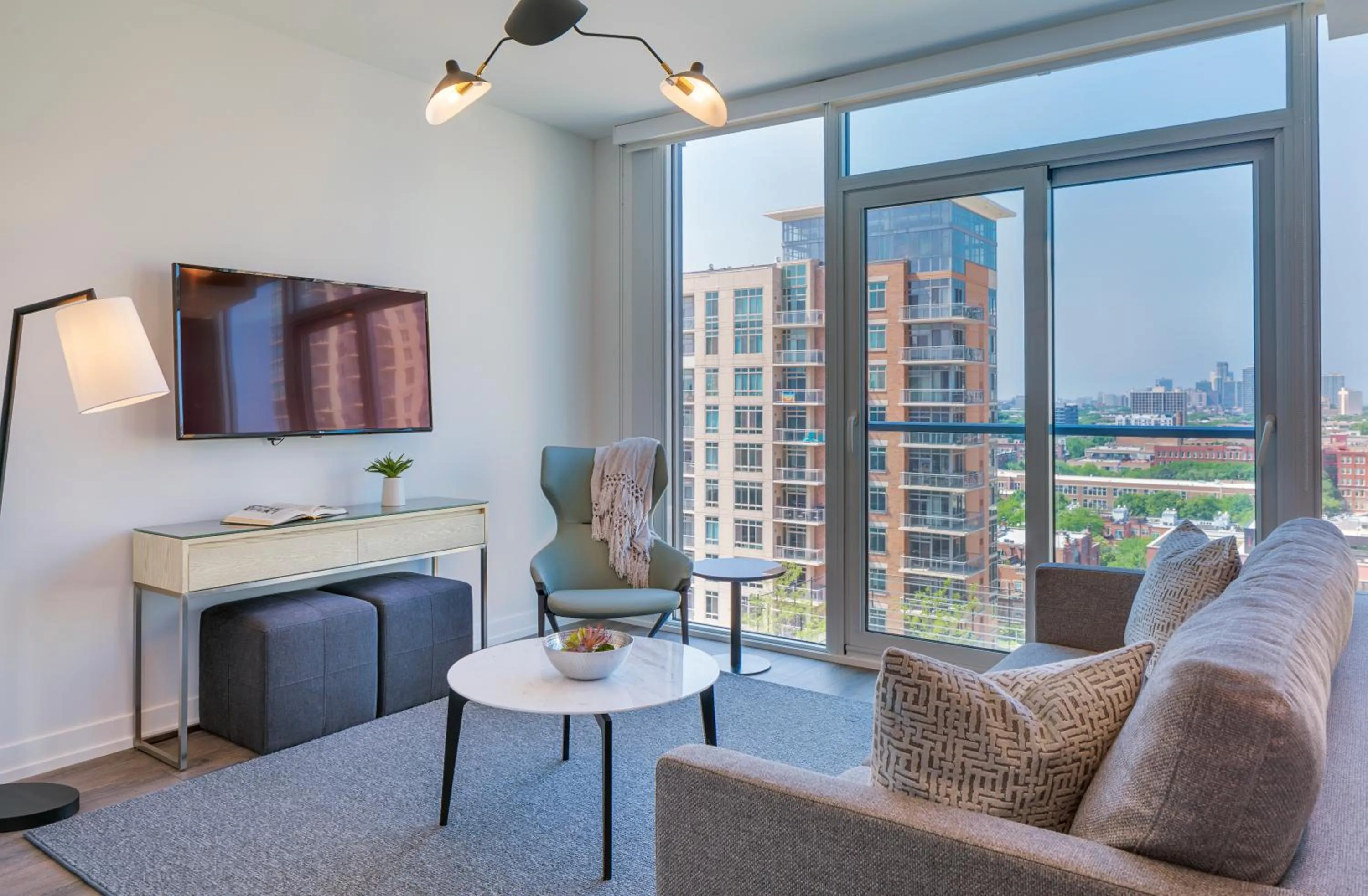 Living room in Level Chicago Old Town