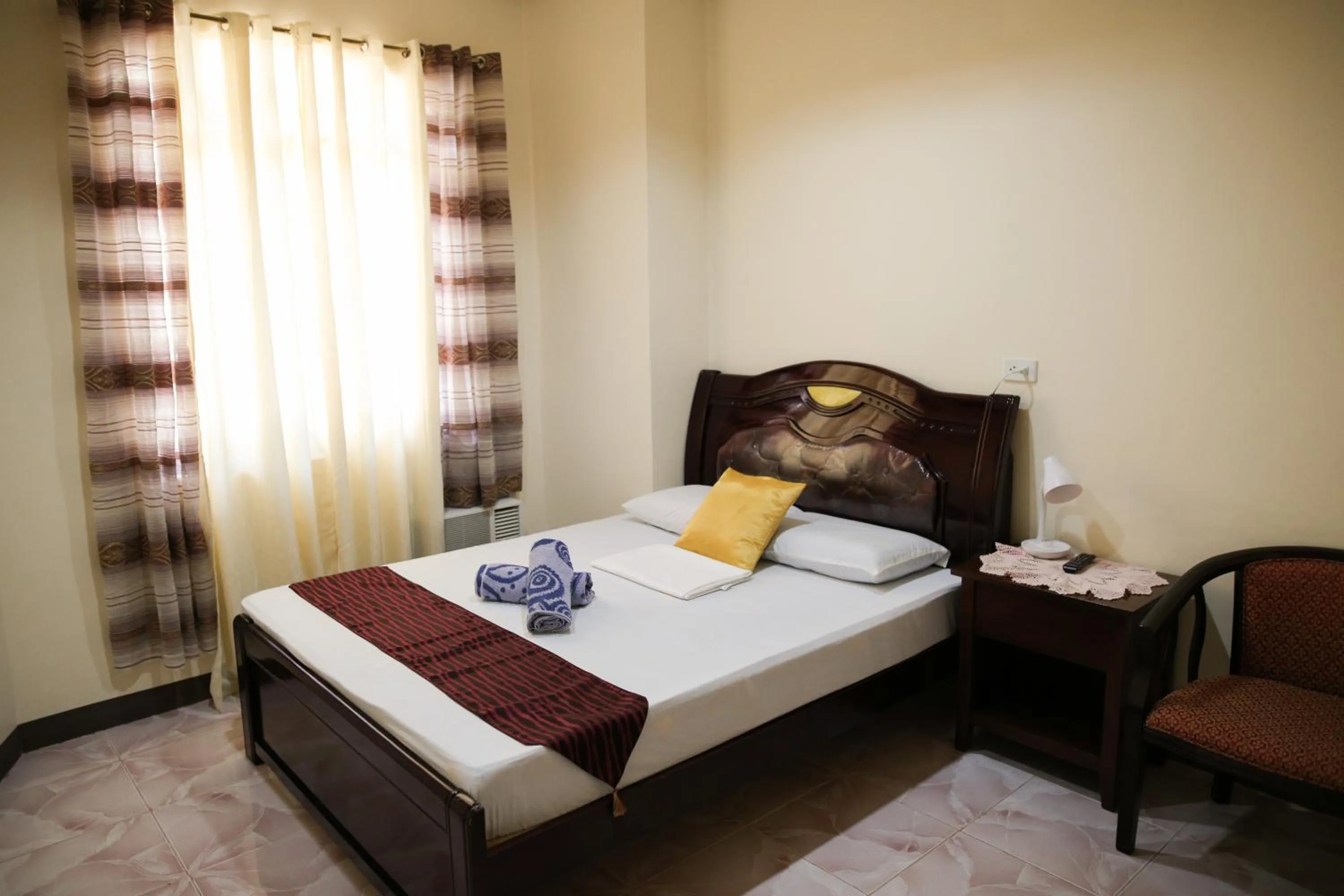 Bed in Sascha's Resort Oslob