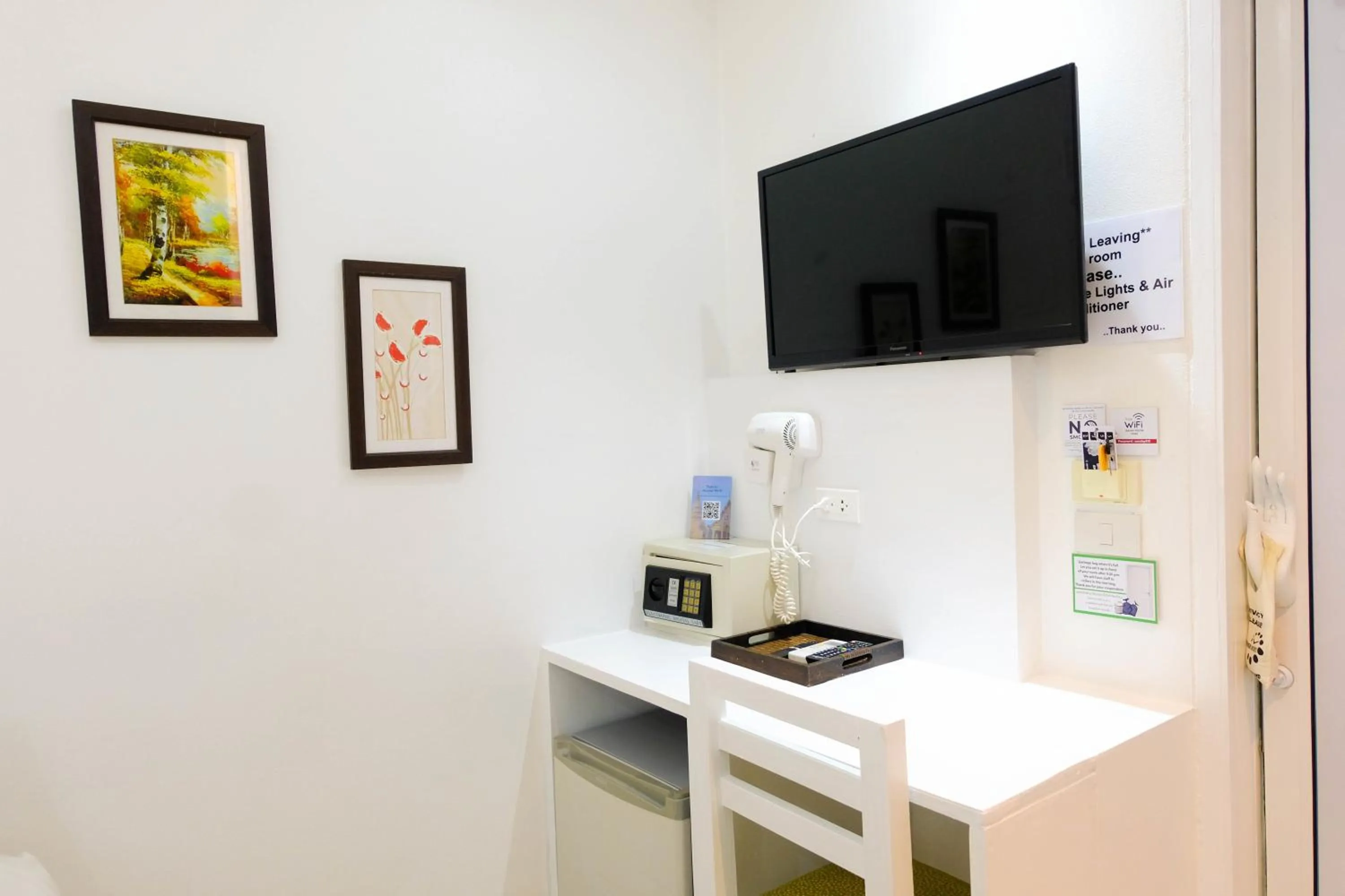 Seating area in Baanpoon Apartment