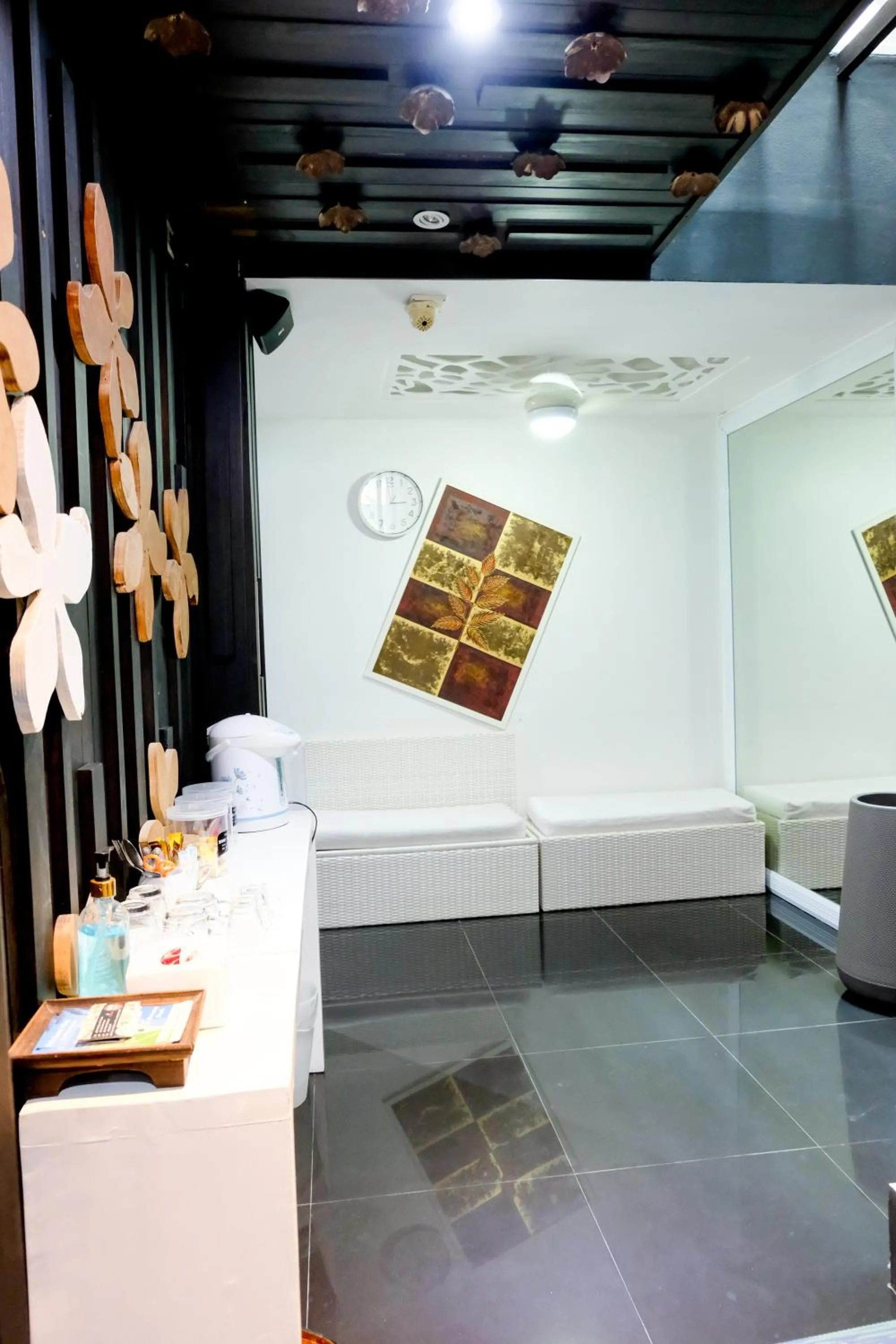 Coffee/tea facilities in Baanpoon Apartment