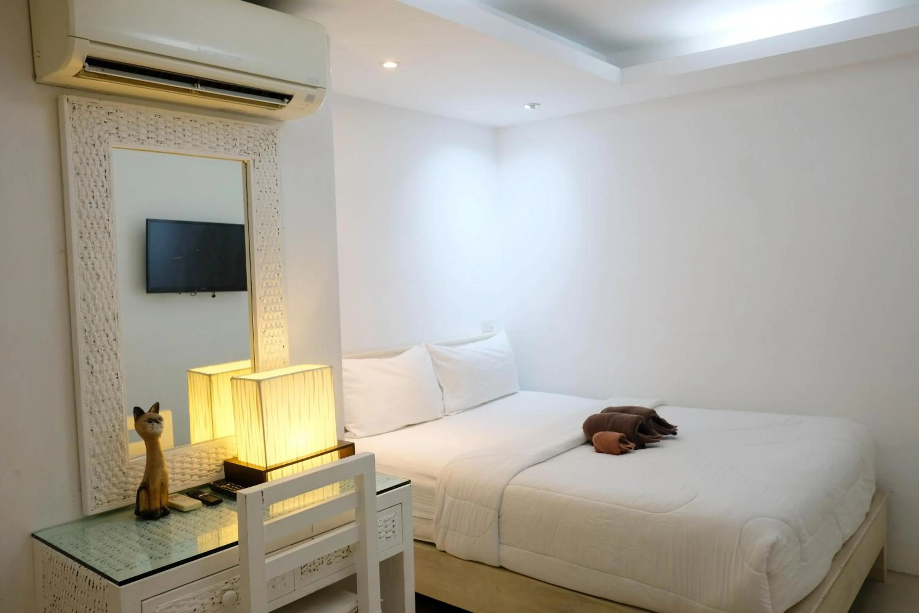 Bed in Baanpoon Apartment