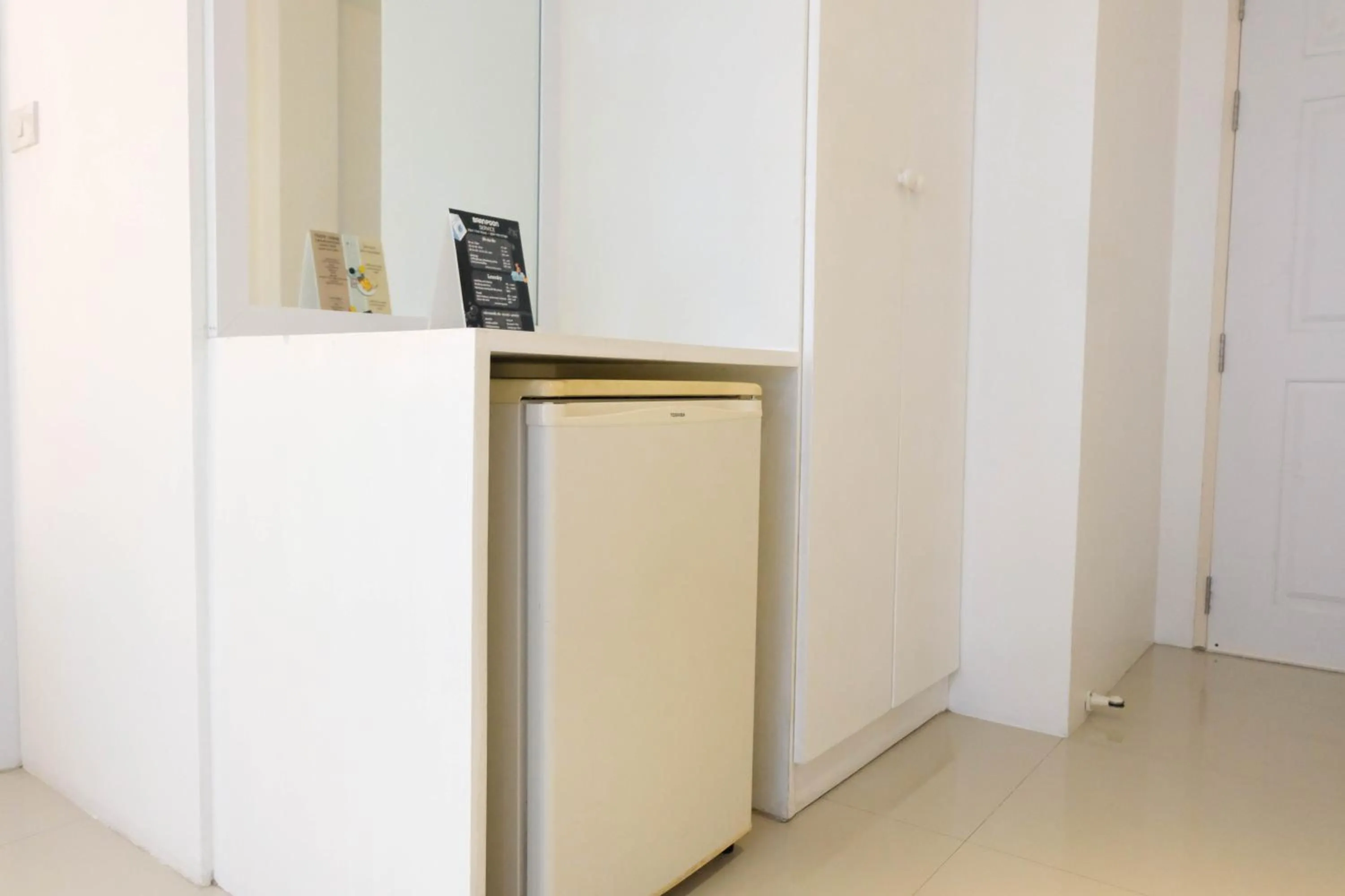 wardrobe in Baanpoon Apartment