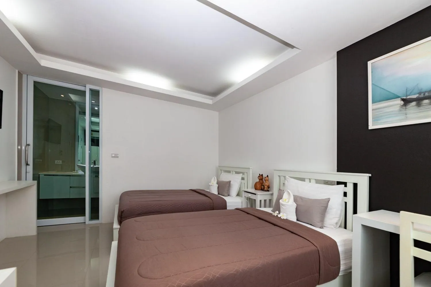 Bed in Baanpoon Apartment