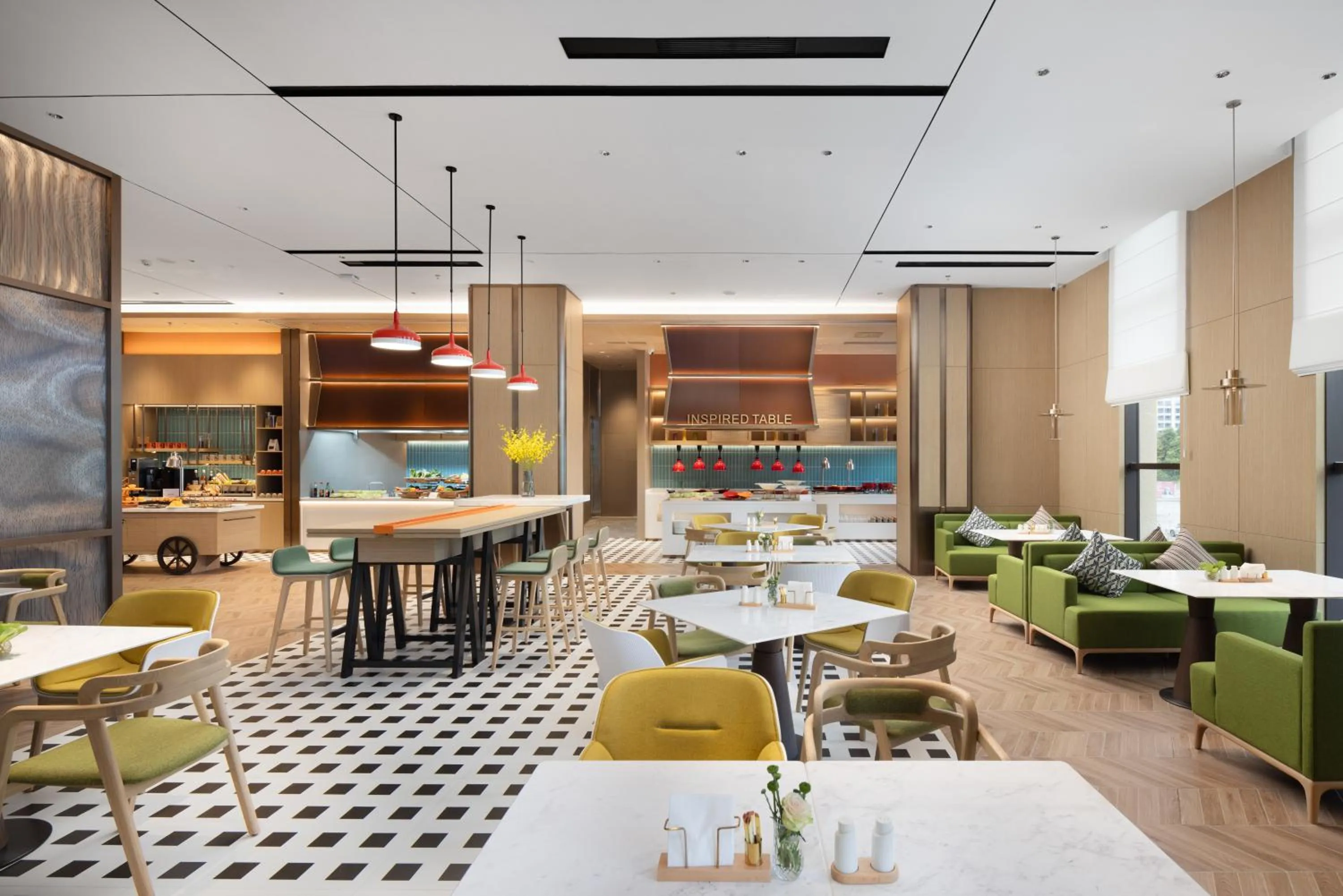 Restaurant/places to eat in Home2 Suites by Hilton Guiyang Guanshanhu