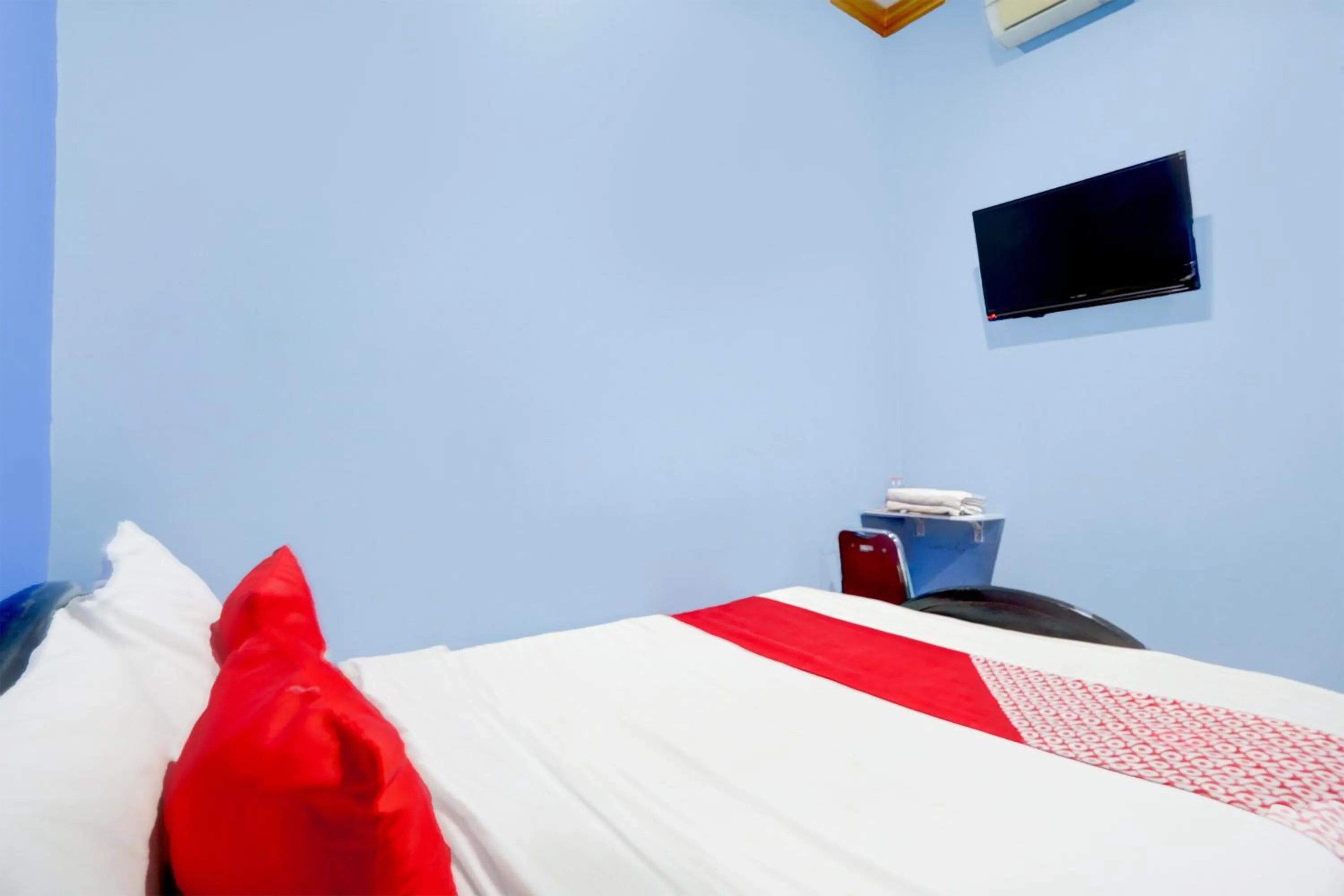 Bedroom, Bed in OYO Life 93083 Nova Jaya 3 Homestay Syariah