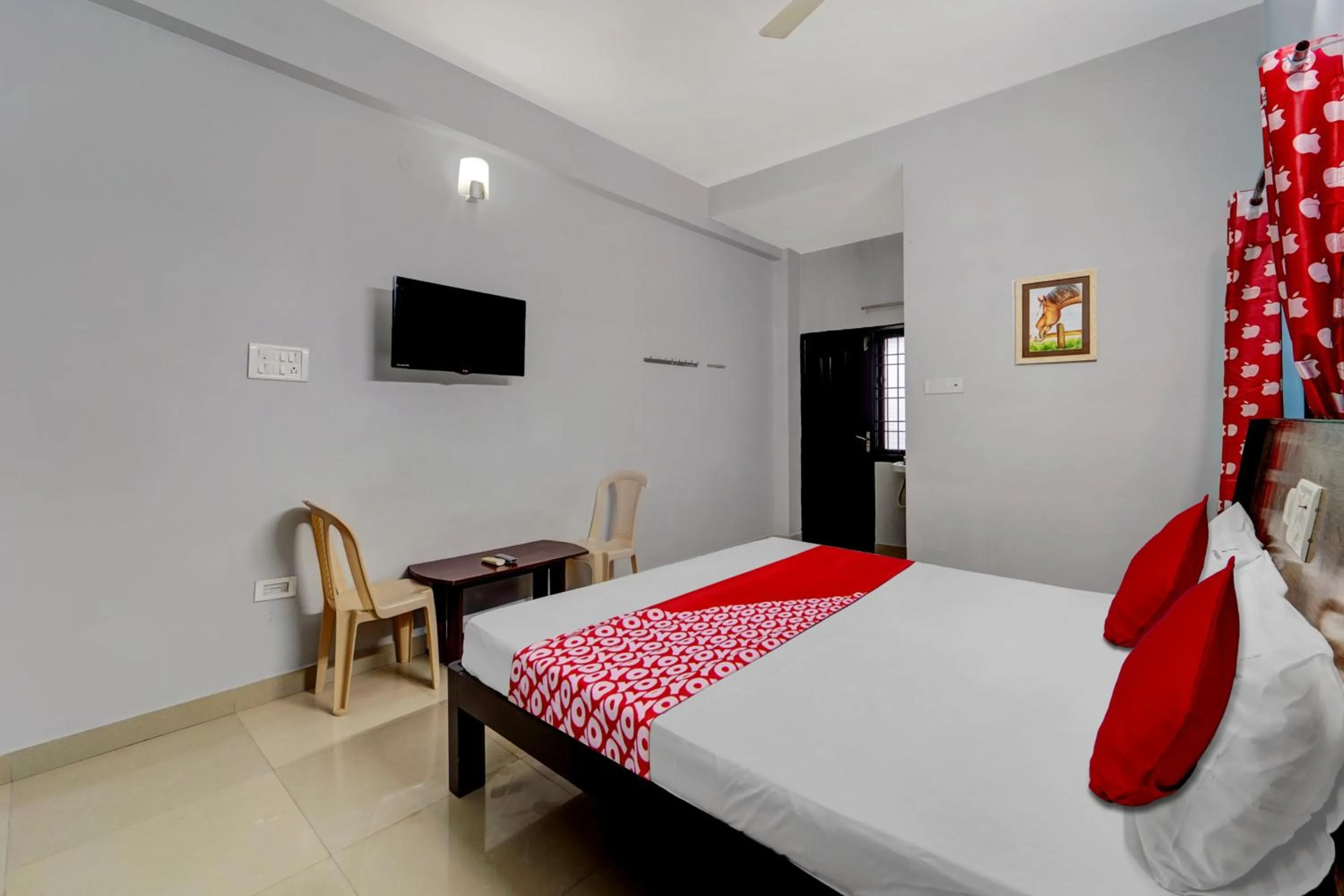 Bedroom, Bed in Hotel O Elite Residency