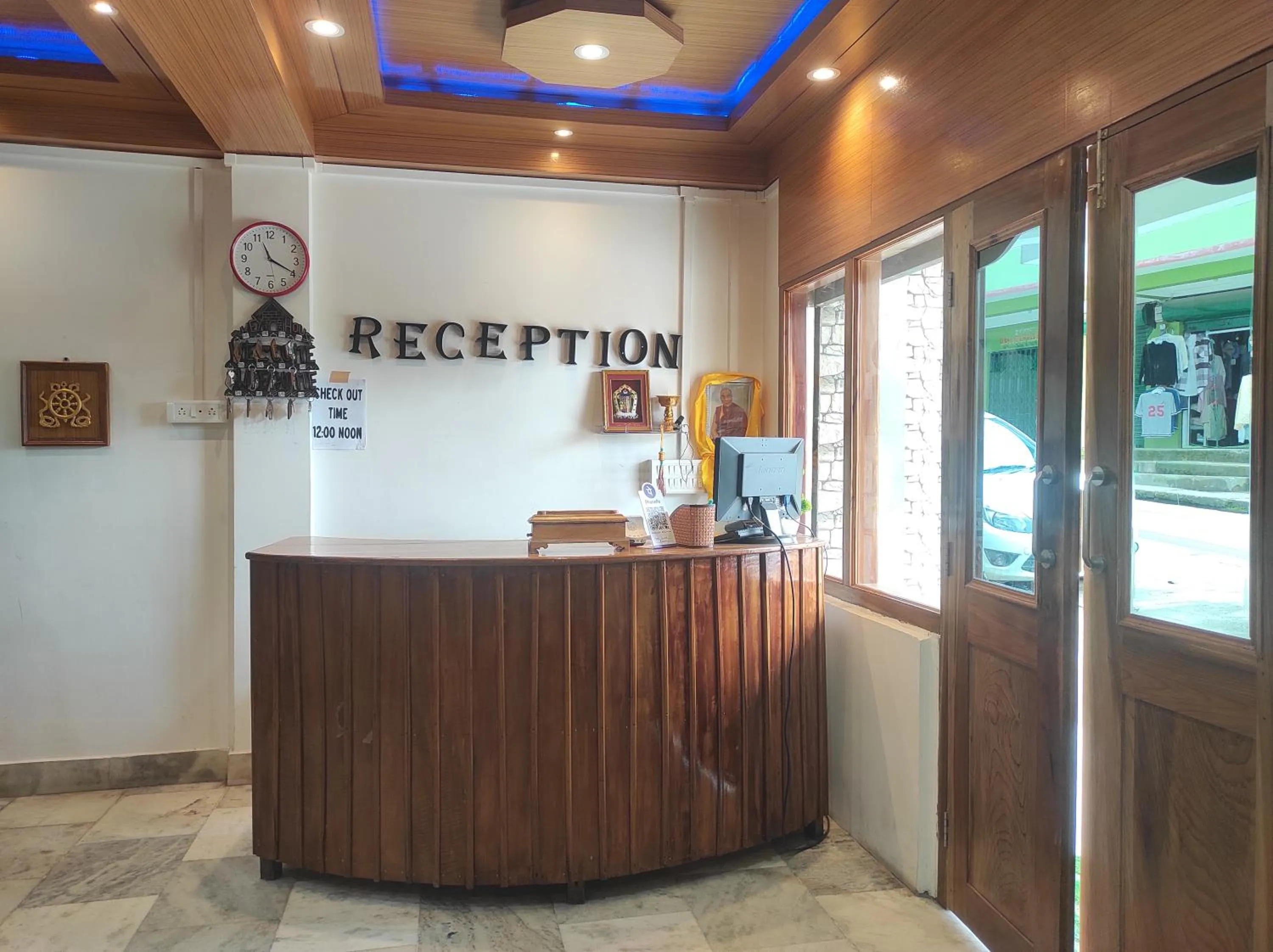 Lobby or reception in Hotel Tawang Regency