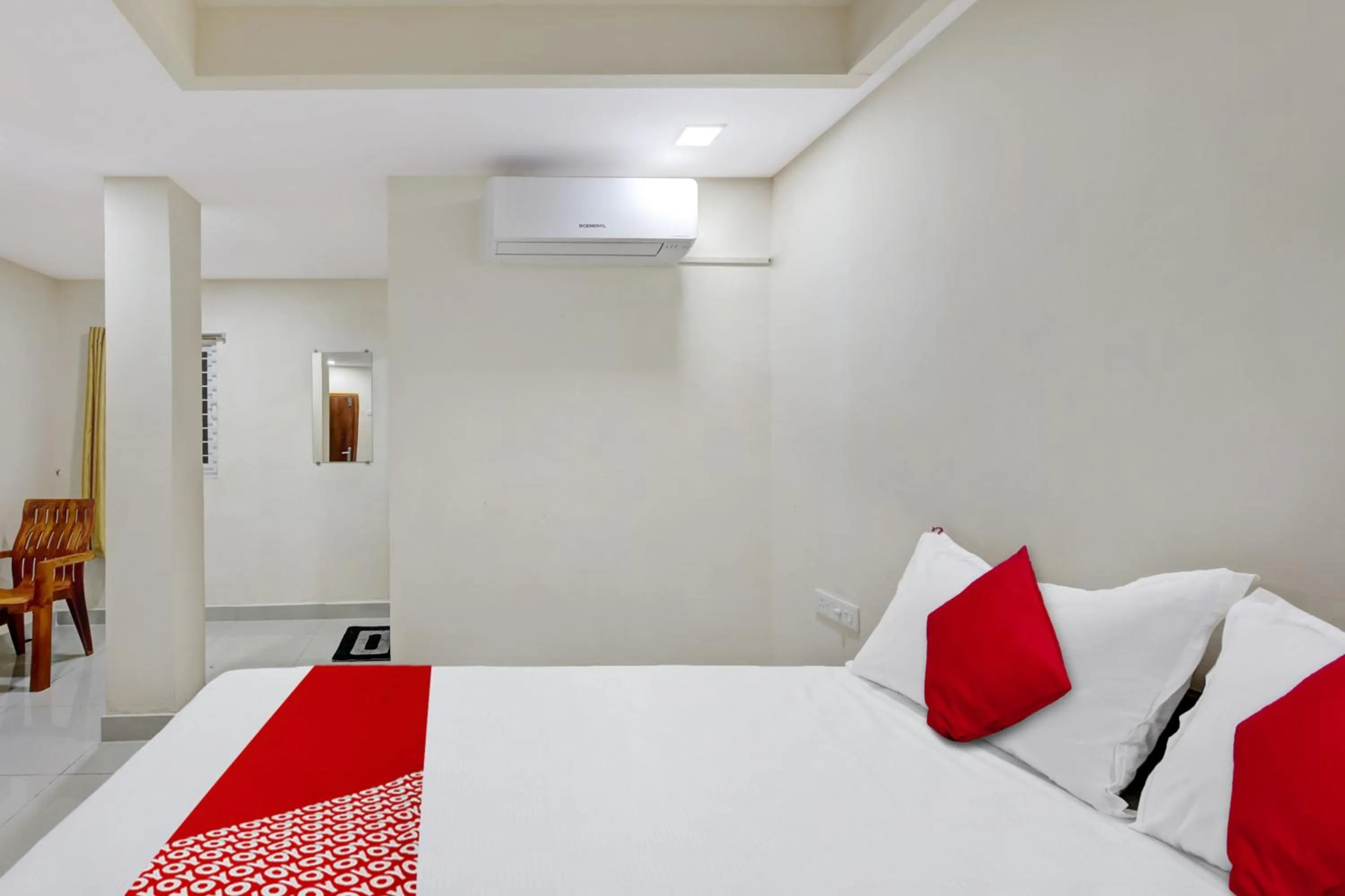 Bedroom in Super Hotel O Millennia