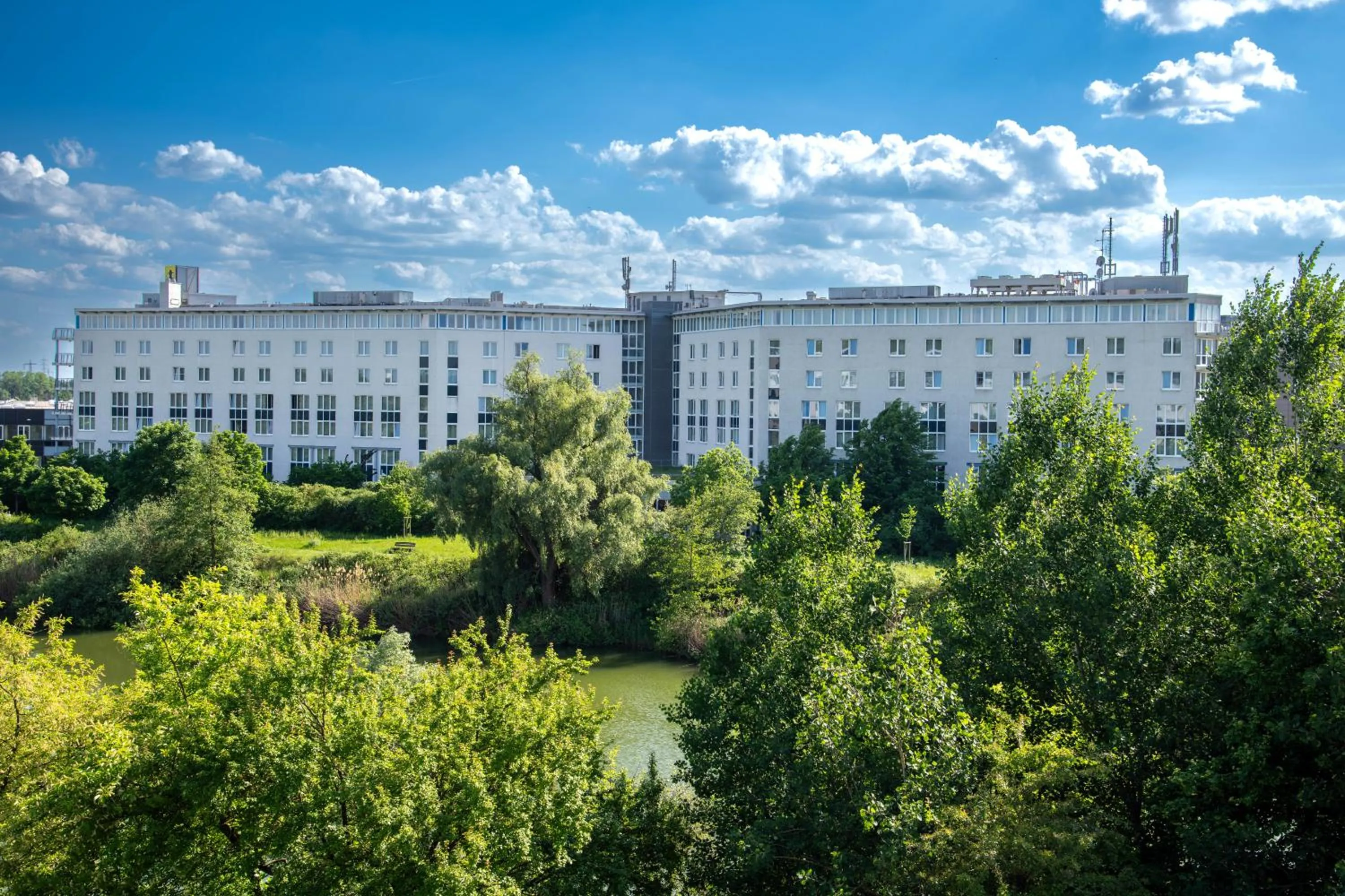 Property building in Best Western Conference Airporthotel Frankfurt Mörfelden