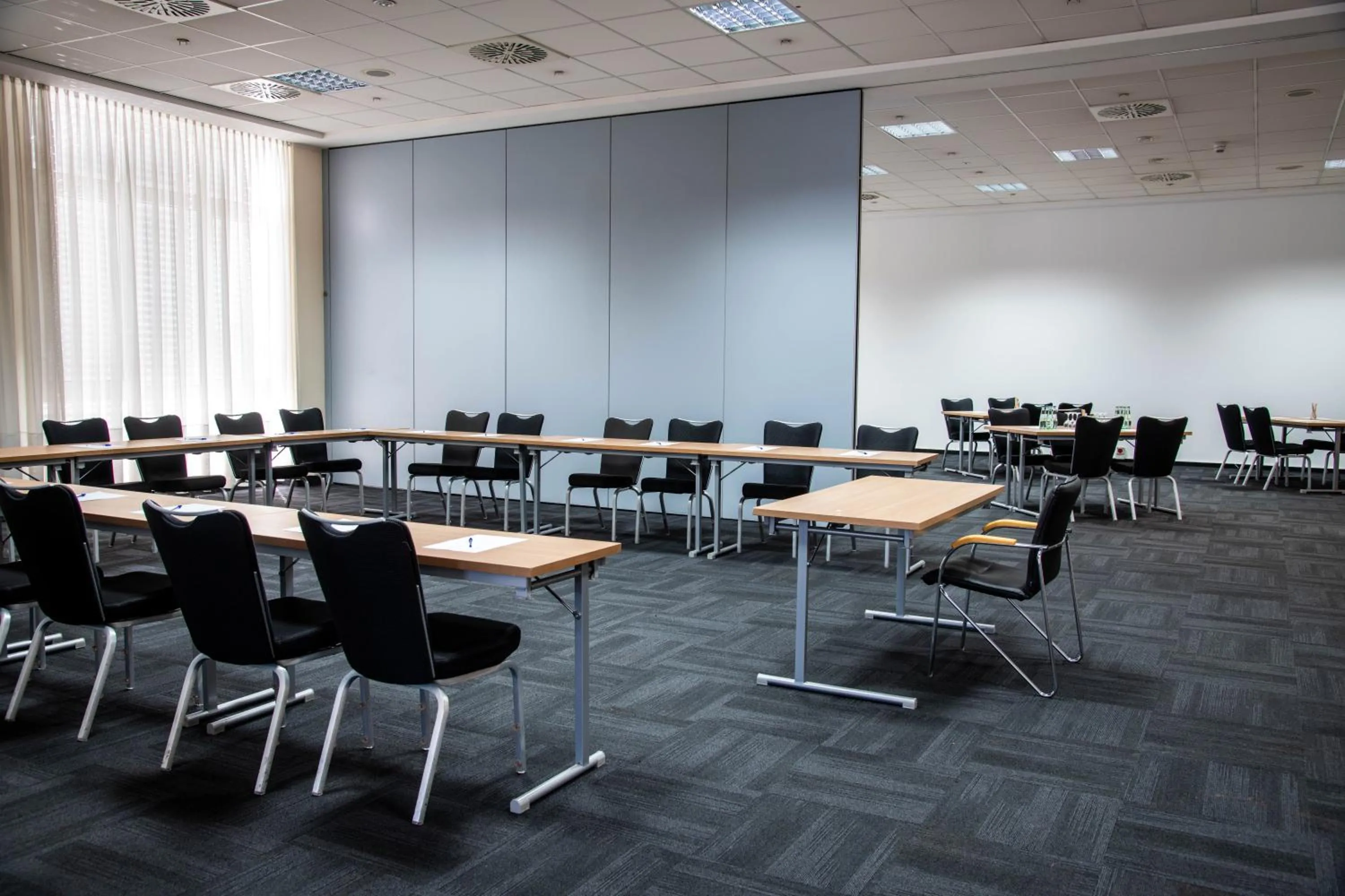 Meeting/conference room in Best Western Conference Airporthotel Frankfurt Mörfelden
