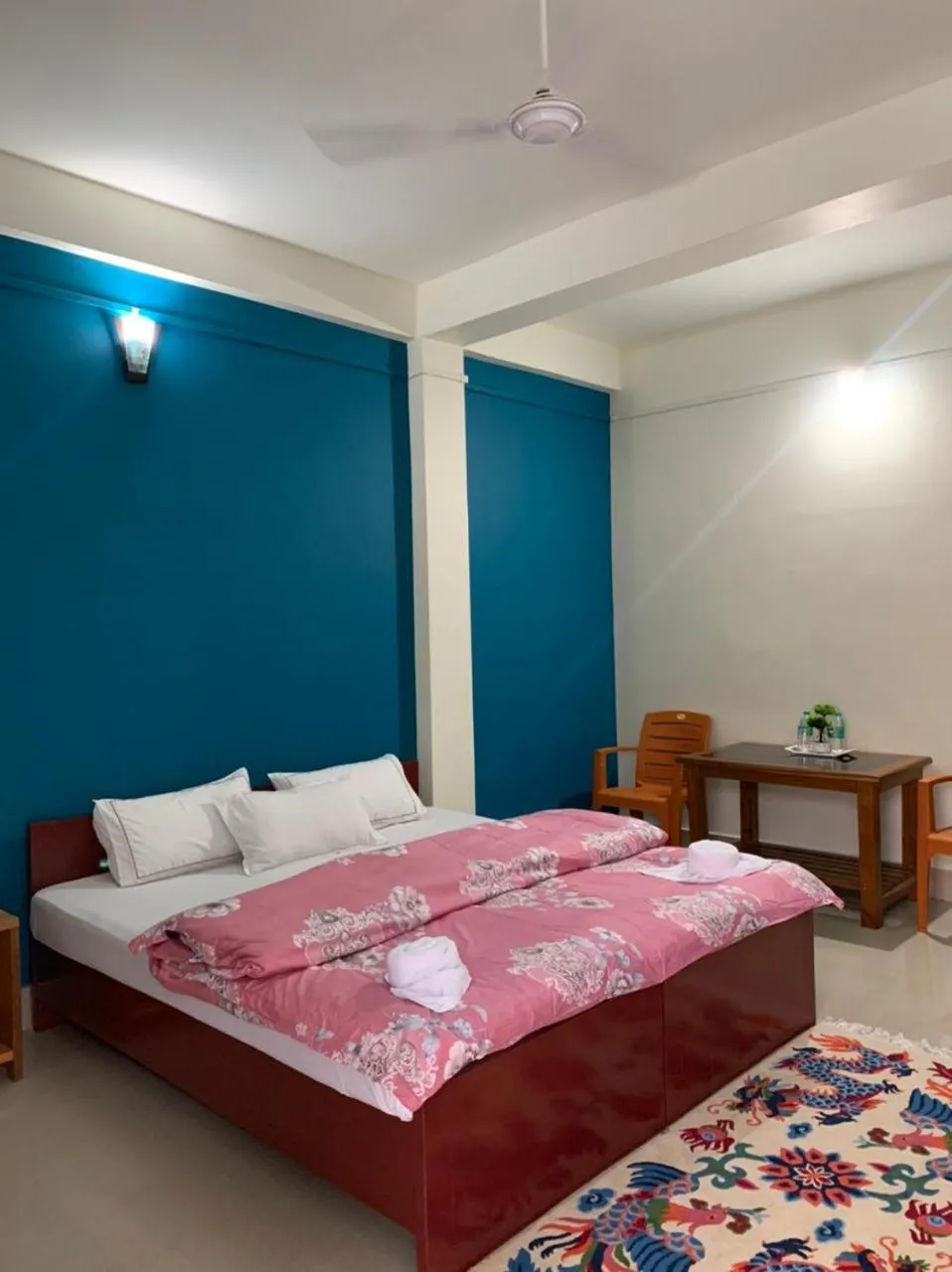 Bed in Wangdi Residency
