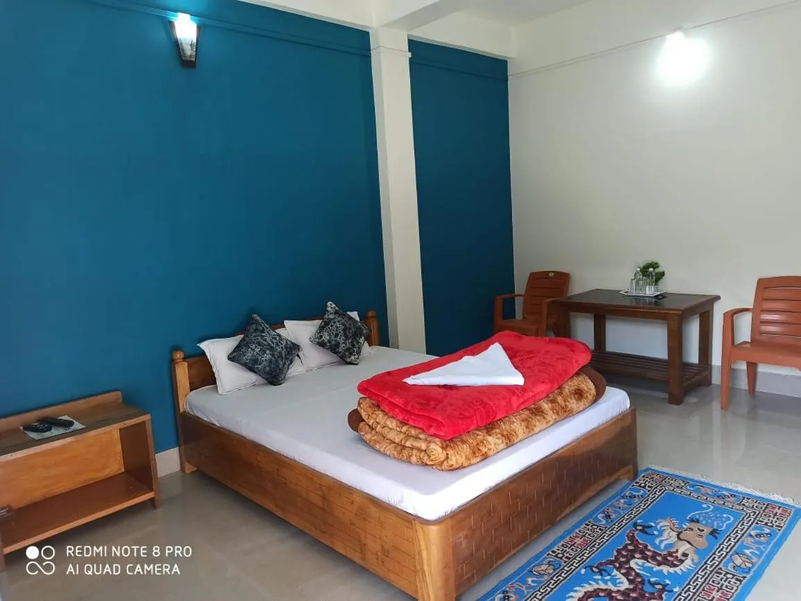 Bed in Wangdi Residency