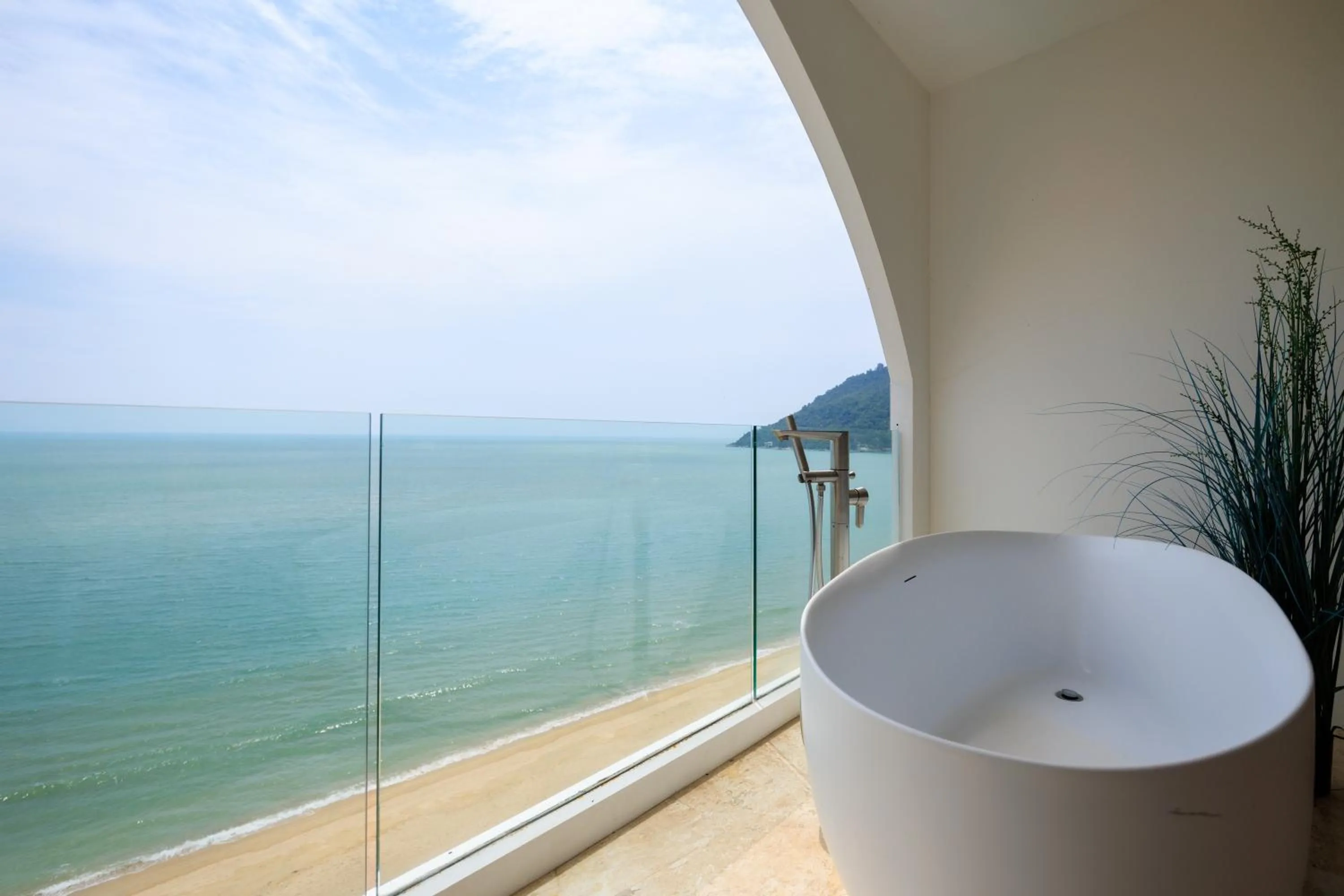 Balcony/Terrace in Elite Atoll Beachfront Hotel