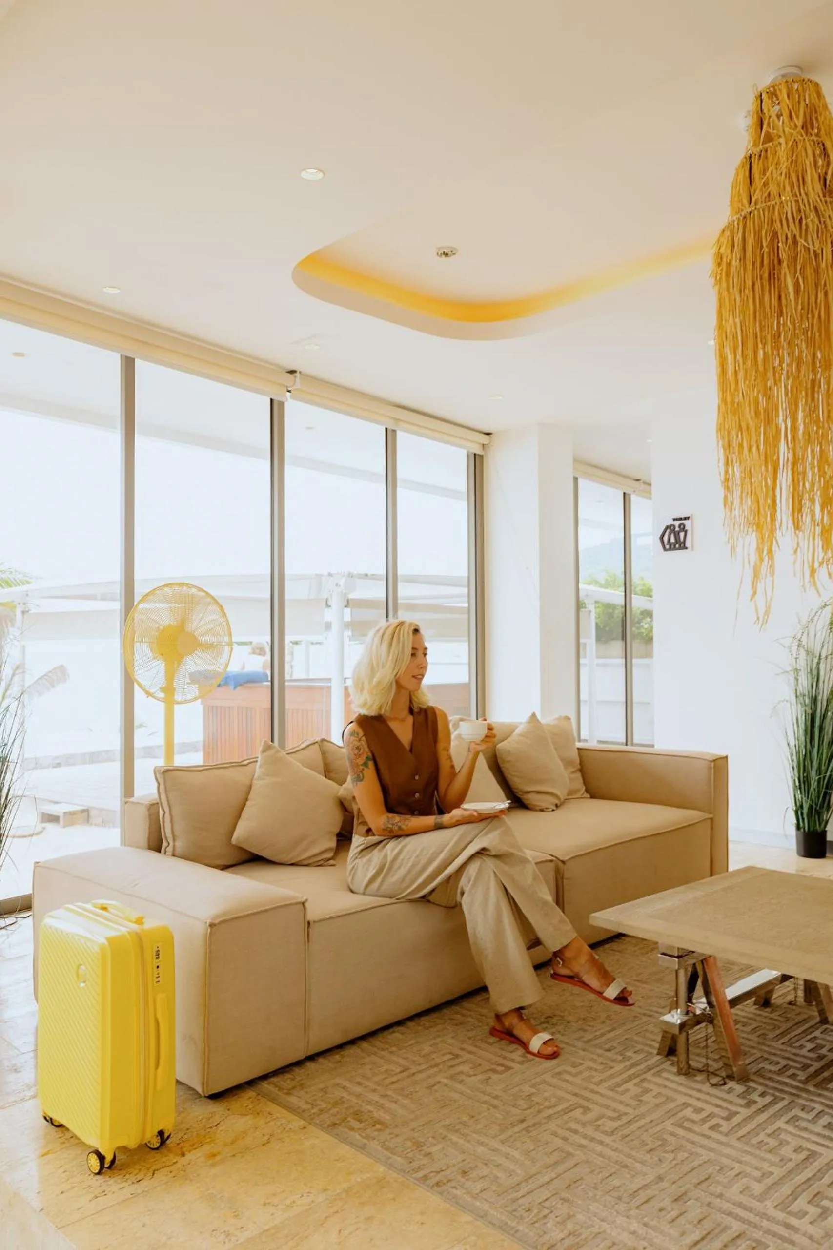 Seating area in Elite Atoll Beachfront Hotel